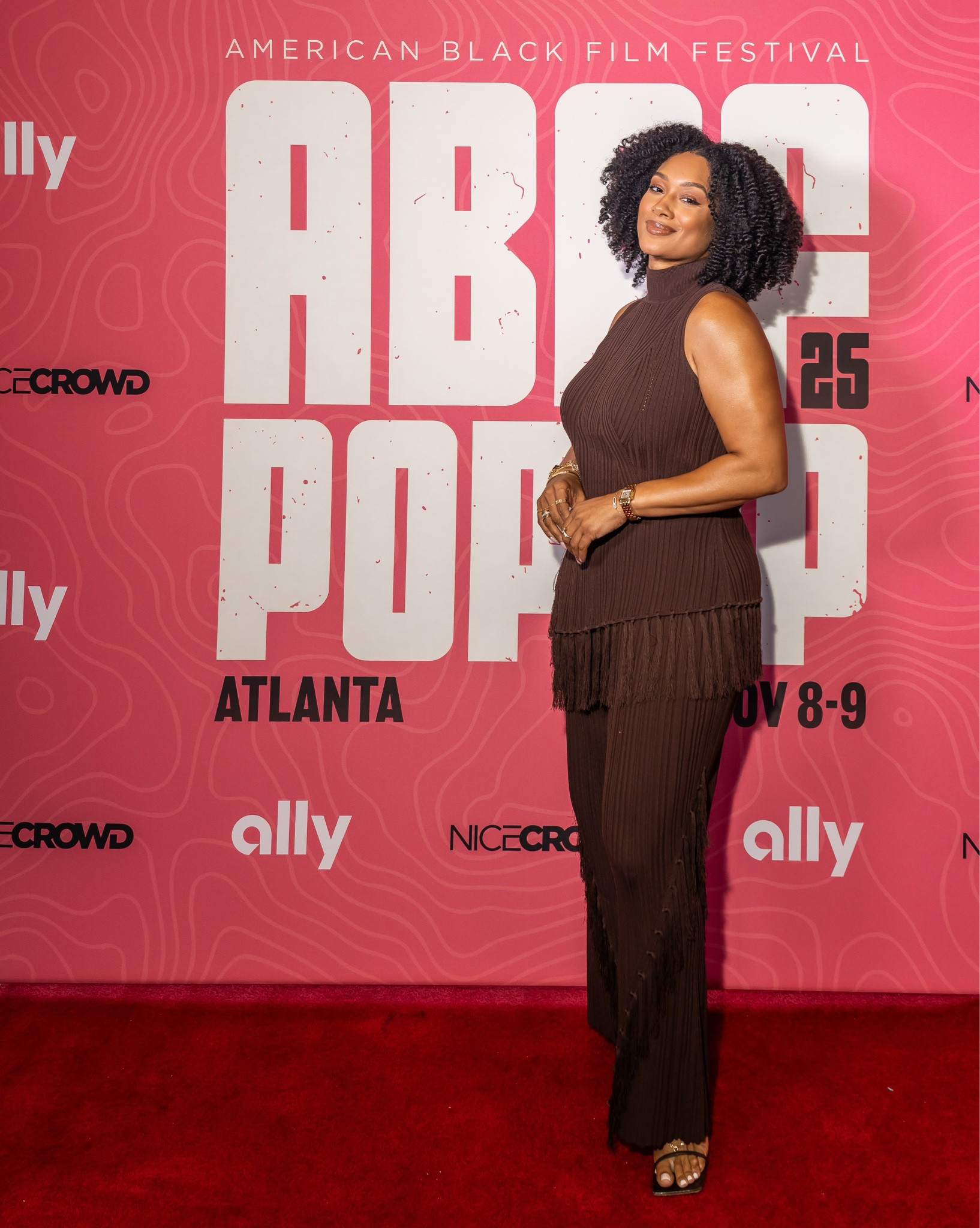 Fringe is all the rave this fall! 🤎

#LTKBeauty #LTKStyleTip #LTKSeasonal