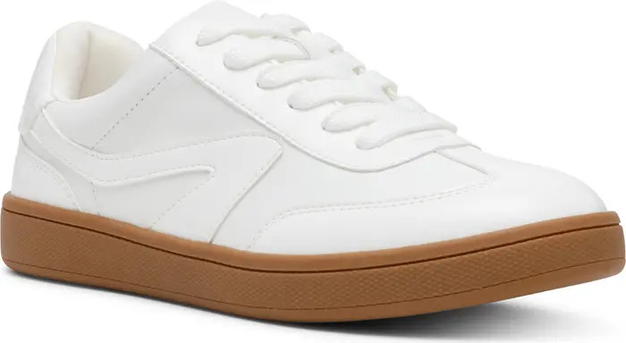 Voyage Sneaker (Women) | Nordstrom Rack