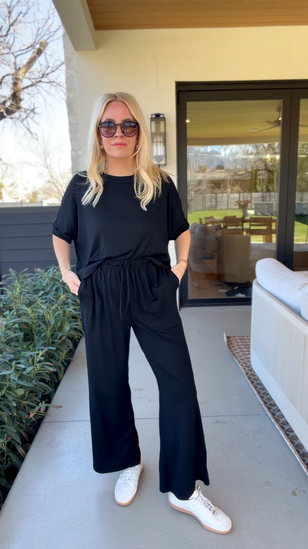 Here is that same set with pants! Size M

#LTKootd #LTKmomlife #LTKgrwm