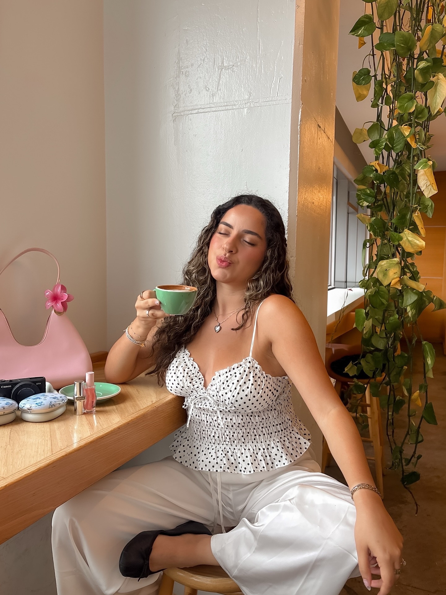and to where do we go on a rainy summer day? exactly, to the coffee shop we go ☕️🌸🍓 

whats your go to drink of choice? i just started to get into matcha but can’t deny a hot mocha for a rainy day 🦢🌼 also is it me or does it feel like fall lately?? 🤠