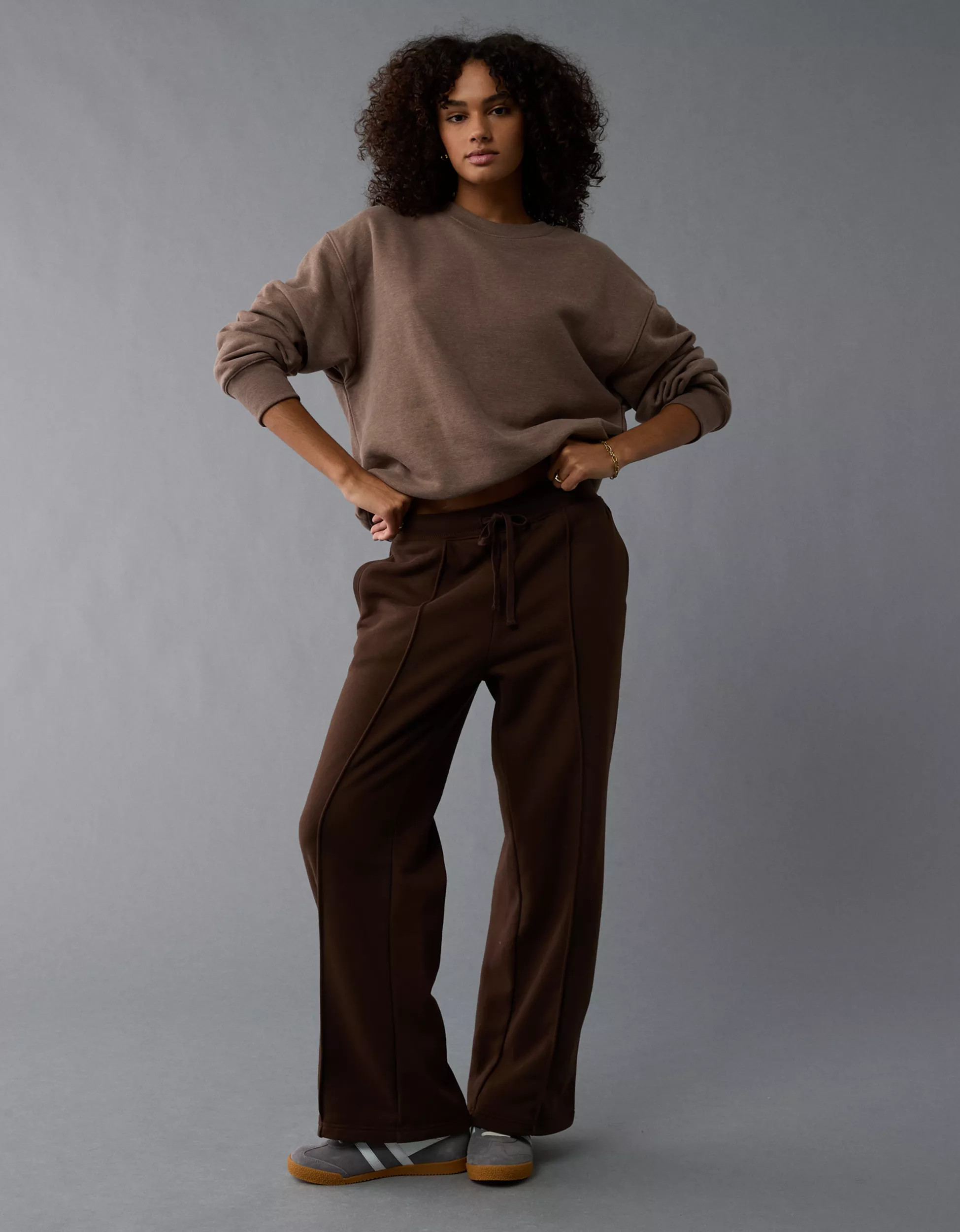 AE Everyday Luxe Wide-Leg Sweatpant | American Eagle Outfitters (US & CA)