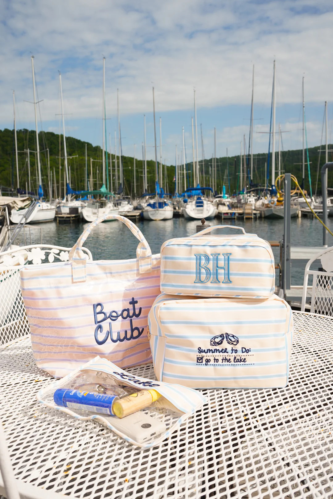 Summer to Do: Go to the Lake - Nylon XL Bag | KenzKustomz