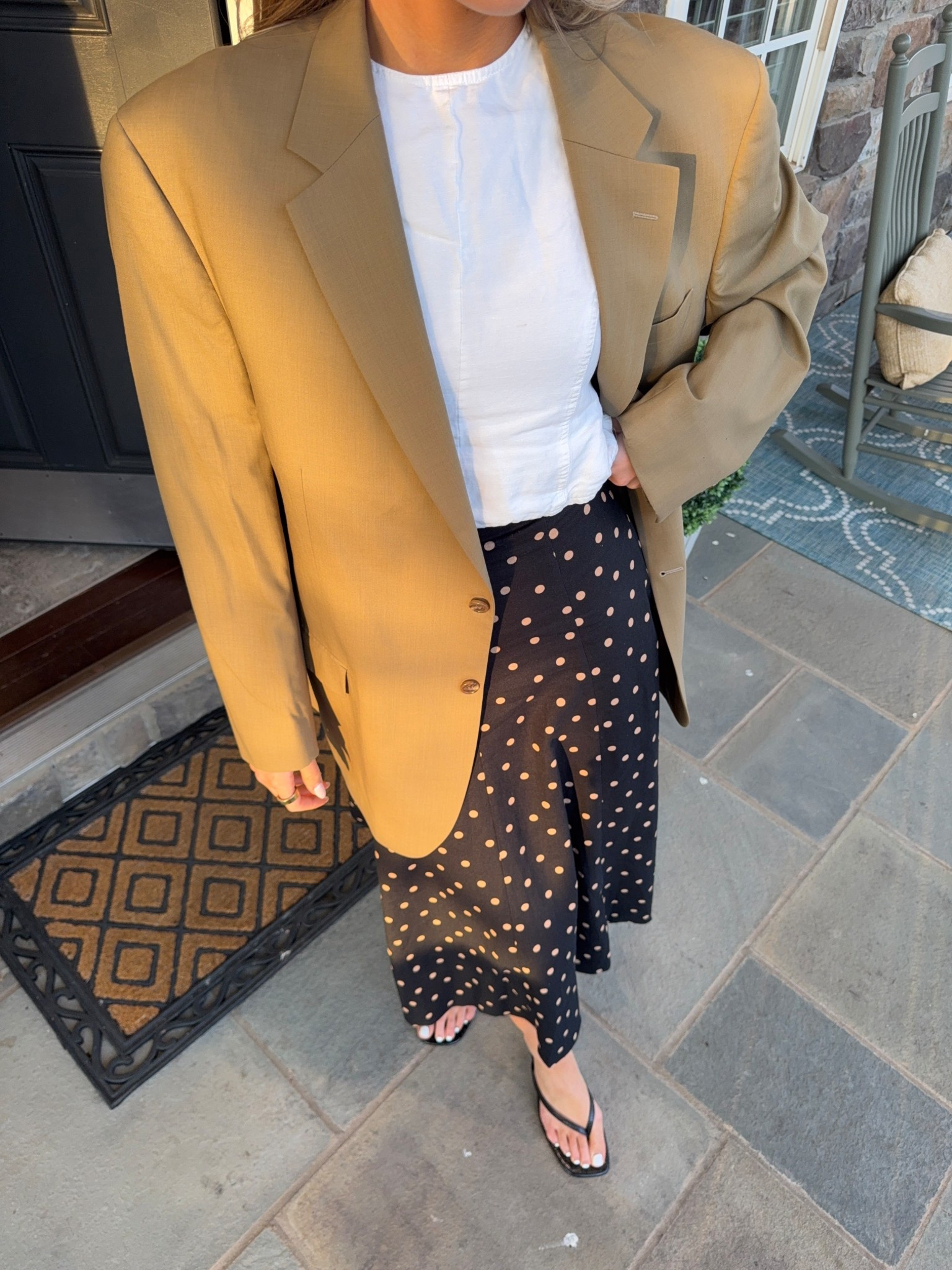 Love this polka dot skirt! Fits true to size but size up 1x if you’re between sizes 

#LTKootd #LTKgrwm #LTKdayinmylife