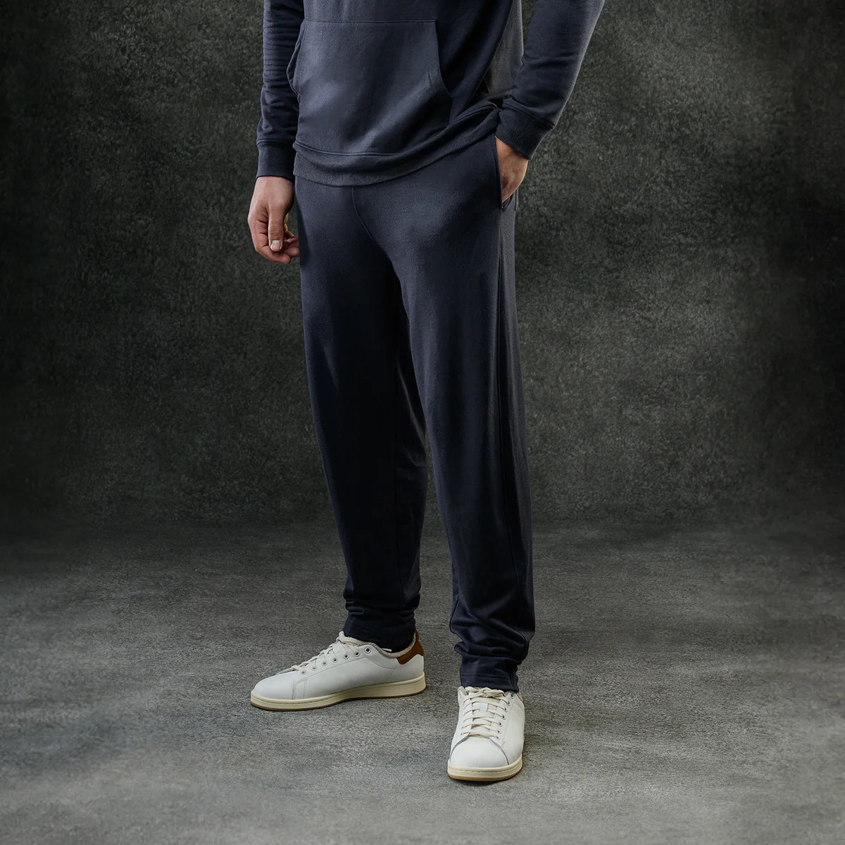 Men's Essential Jogger | LUXOME