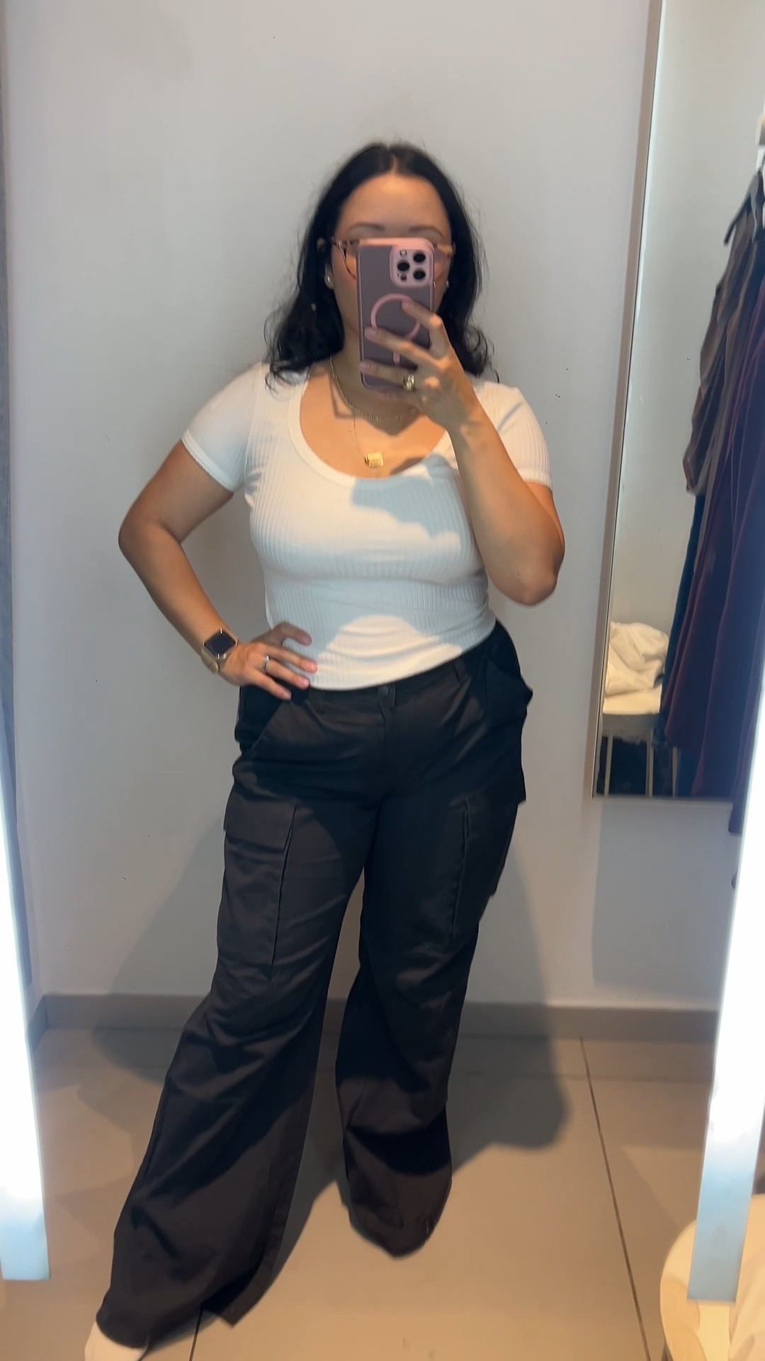 H&M finds ✨ paired this white crop top with these trendy cargo pants, for a chic & comfy outfit. Botha items are linked below for easy shopping 🛍️ 

4’11 Petite | 140lbs
Size references:
Top: Small
Bottoms: size 8

#LTKootd #LTKPetite #LTKgrwm