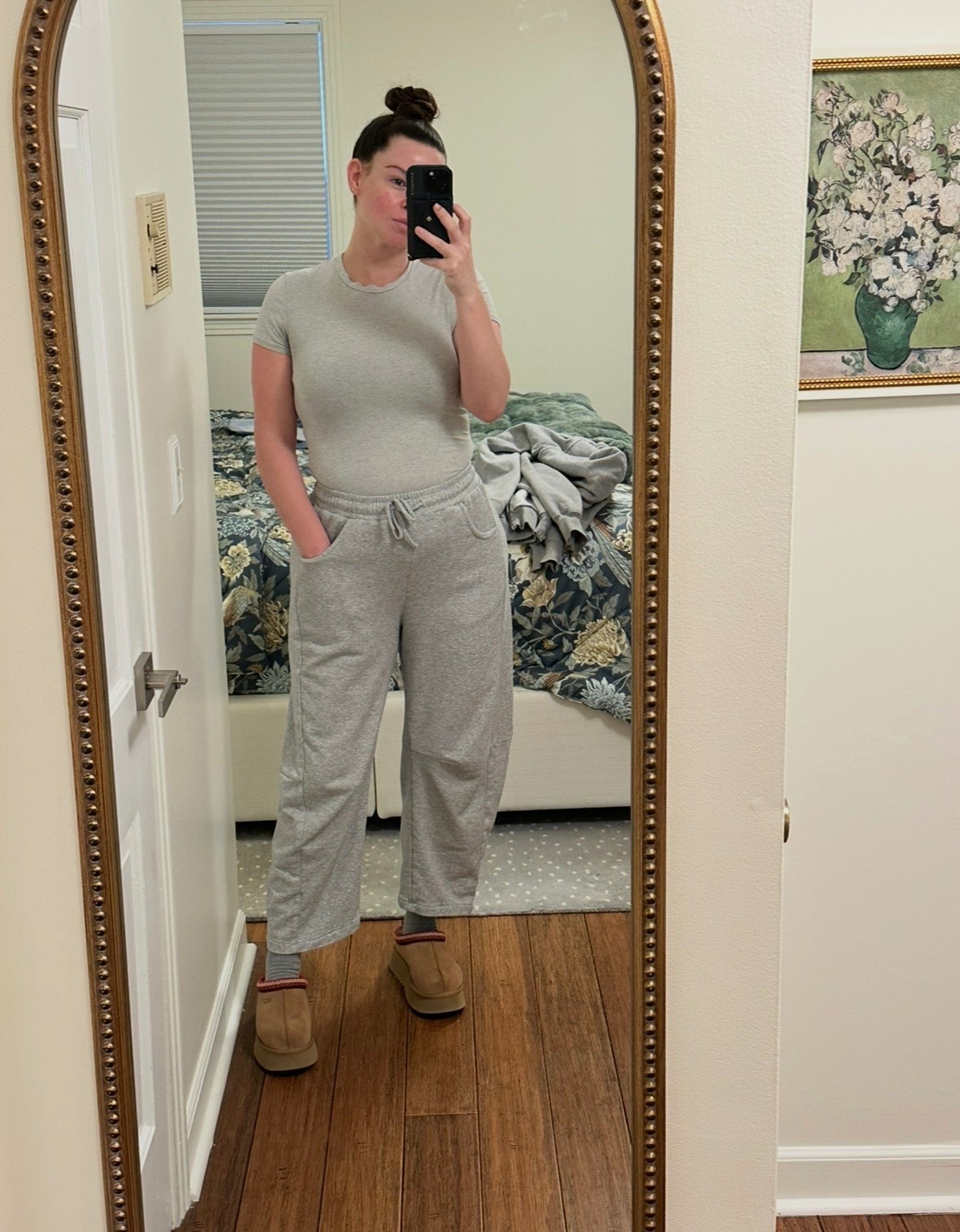 Home Lounge OOTD

size M in top and bottom

#LTKdayinmylife #LTKmomlife #LTKselfcare