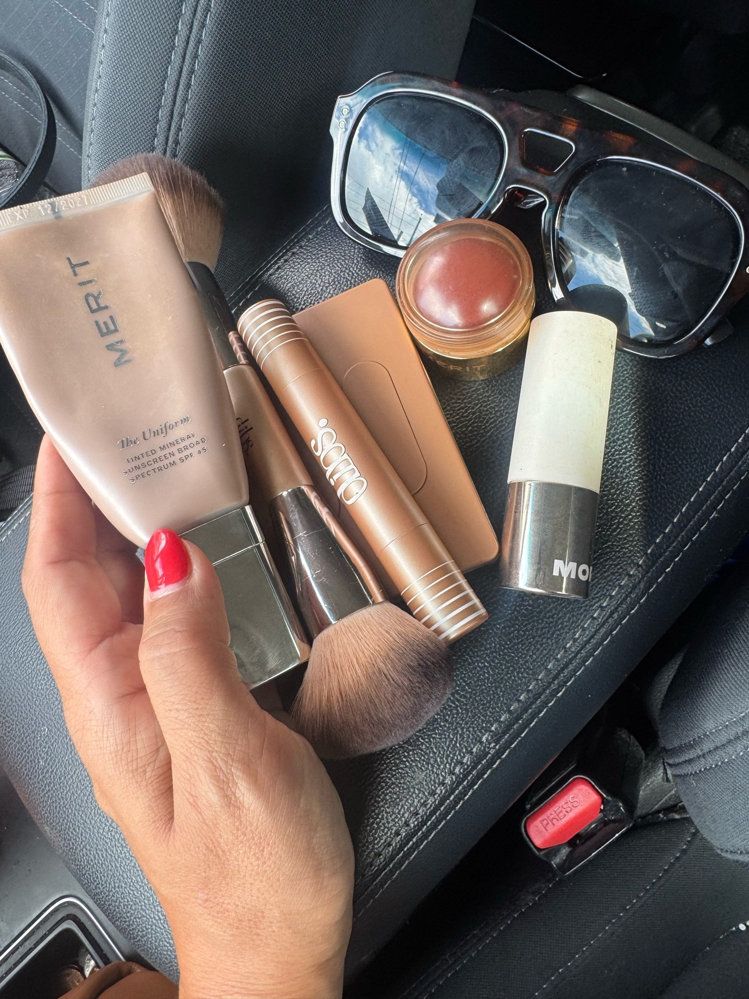 I’m so impressed with @DIBS Beauty new concealer stick! I’m using shade 410
Morphe bronzer duo shade Amalfi Coast
Merit blush shade Persimmon
Merit tinted sunscreen

#LTKselfcare #LTKBeauty #LTKSaleAlert