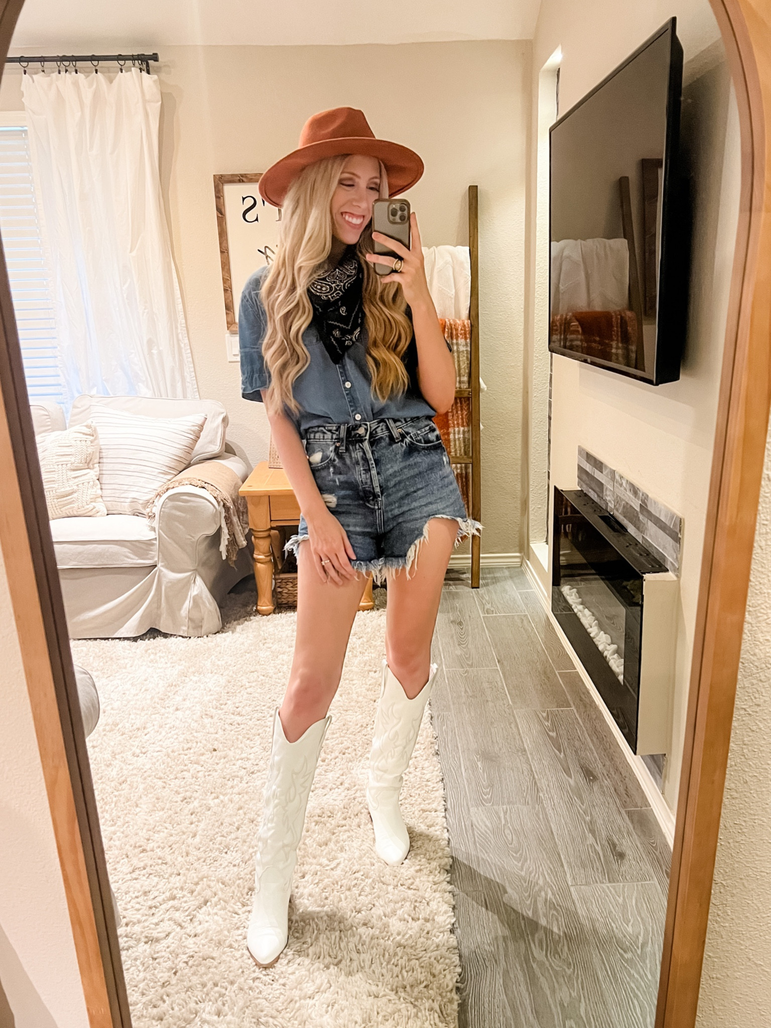 Country concert - all denim fit 🤠

Fall western, country concert, western boots, white western boots, denim, hat. 

#LTKshoecrush #LTKstyletip #LTKfindsunder50