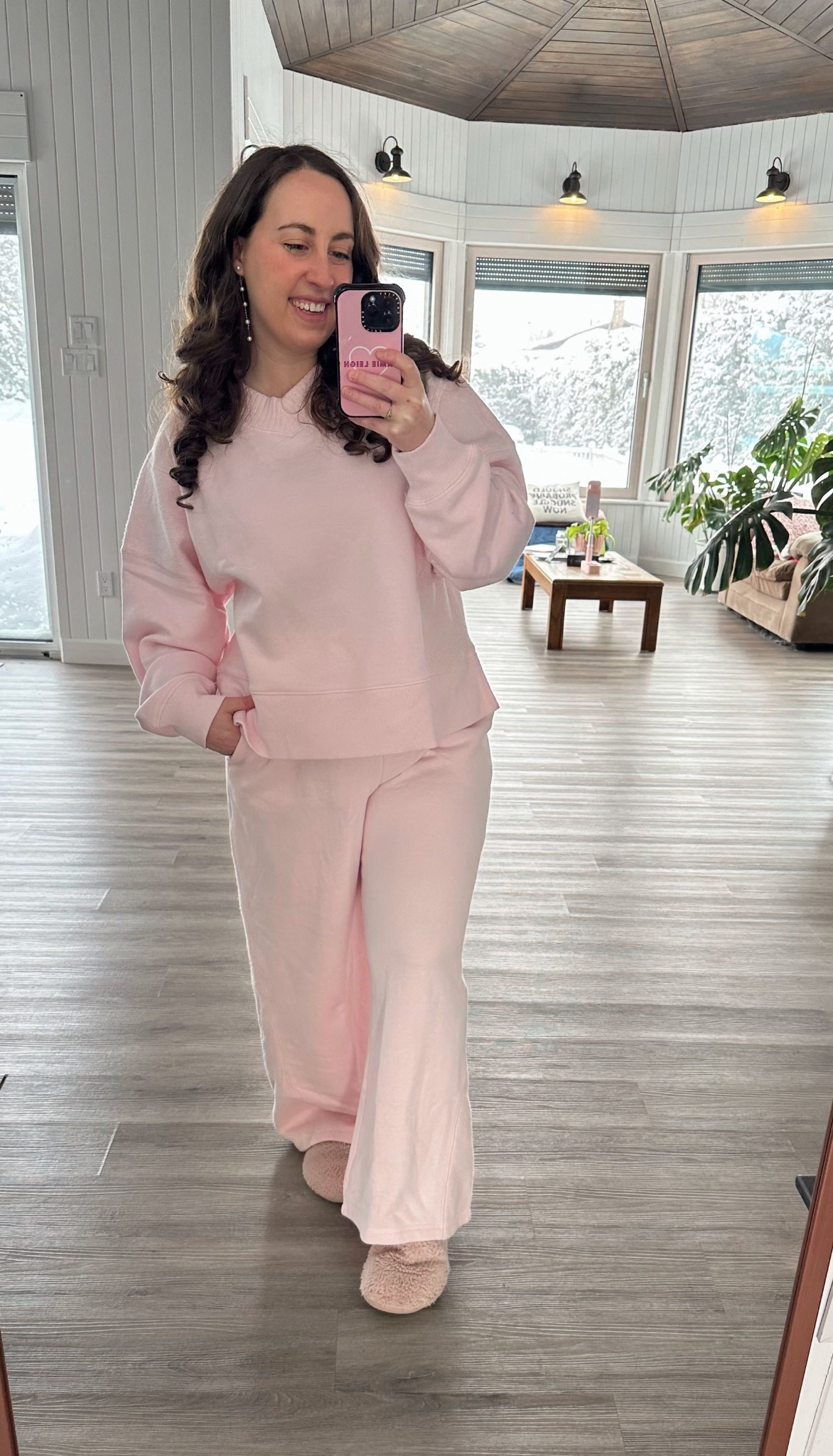 I picked up the new Après Chill set from Aerie in this blush pink colour and it is SO cute! The perfect wide leg, high rise jogger with nice deep pockets - I got a size medium short and it fits perfectly (5’1” for reference). The sweatshirt is oversized and a little boxy without being too big or loose. Such a cute set, and it’s available in black, brown, grey, and beige as well as the cute pink! Today only it is on a crazy 50% off sale too! Definitely recommend! 

#LTKFindsUnder50 #LTKSaleAlert #LTKootd