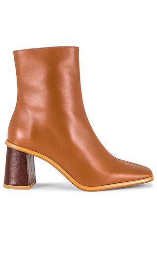 West Cape Boot in Vintage Tan | Revolve Clothing (Global)