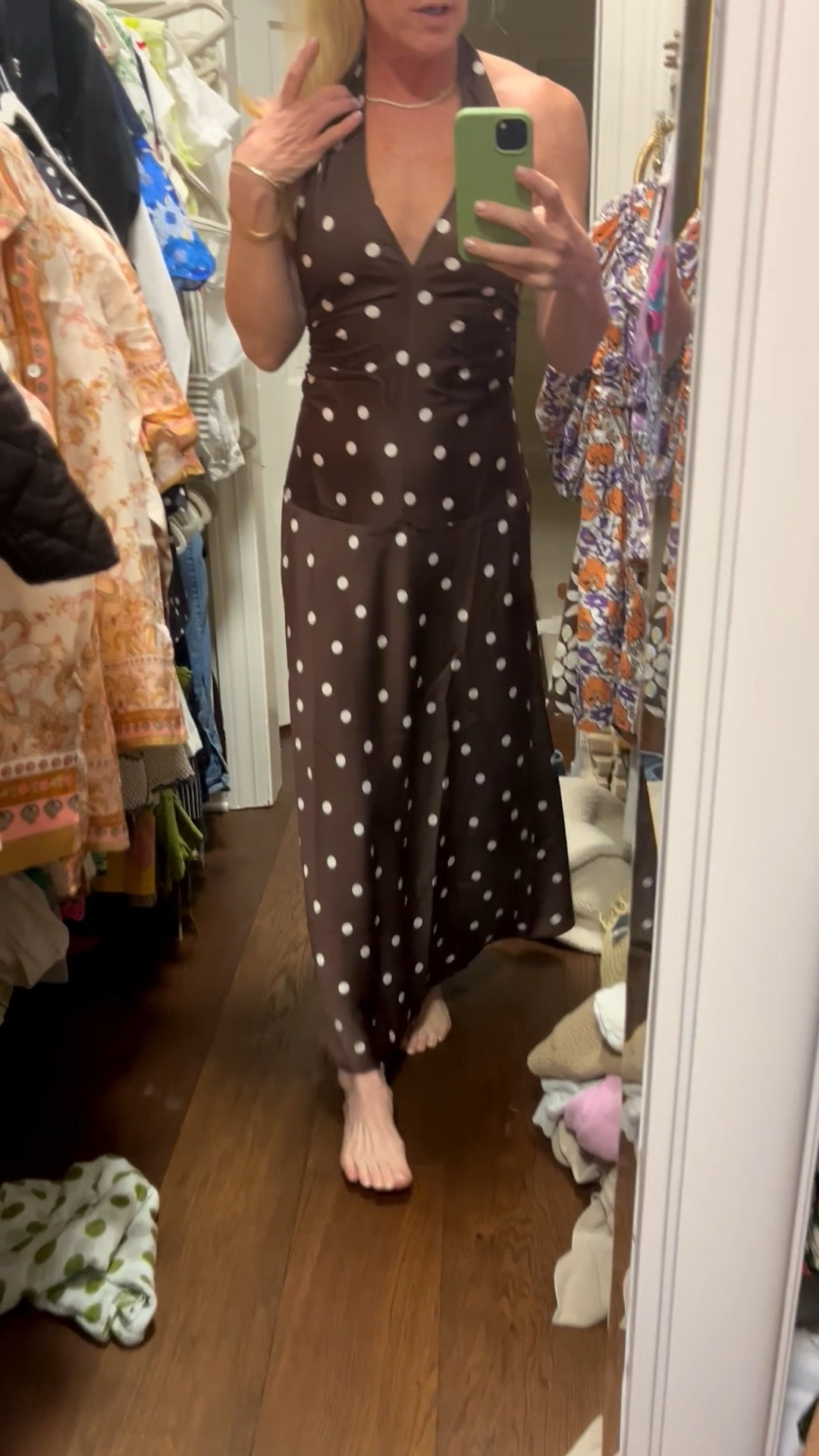 Polka dots are everywhere this spring/summer! I can’t believe how good this dress is - the cut, style and feel are so good! I’m in an xs, no stretch but hugs in all the right places! $50 favorite I’ll be packing on my next vacation!  