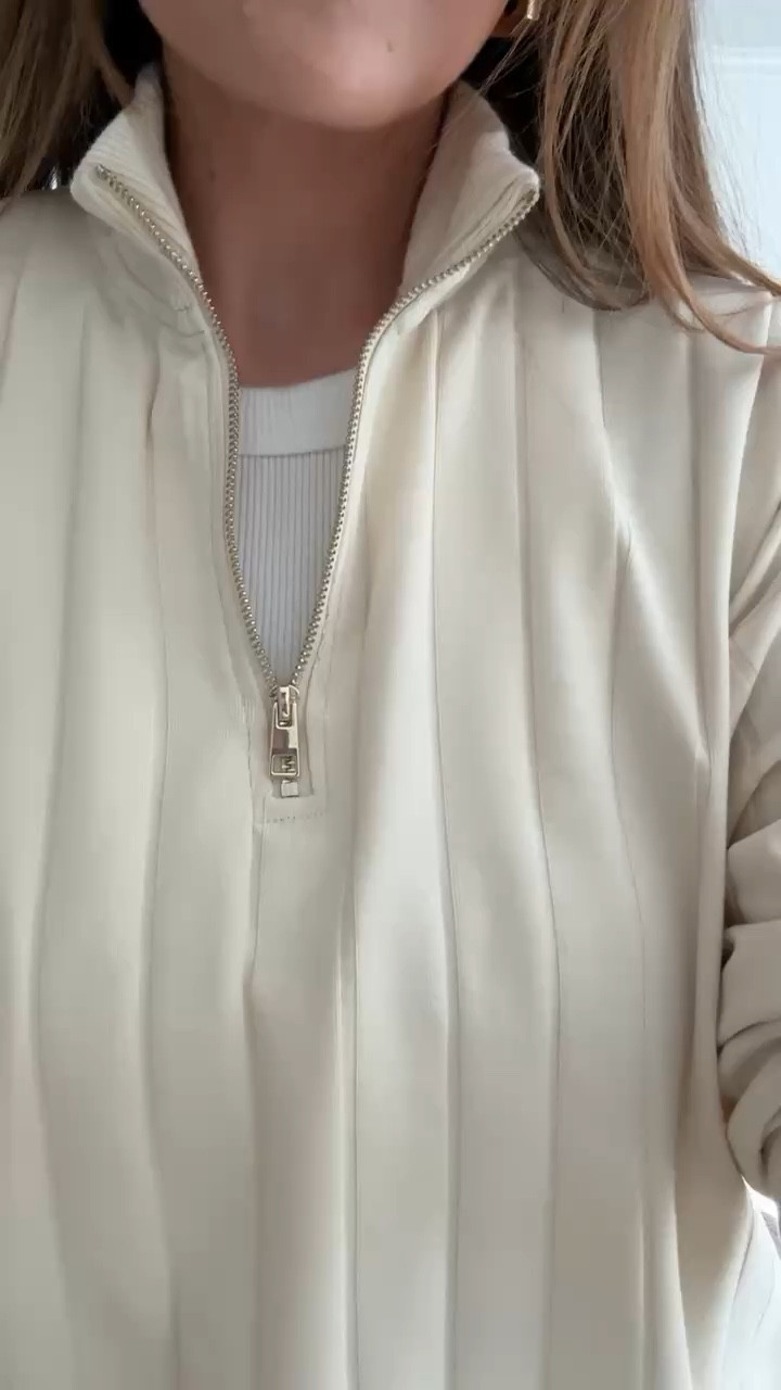 This ribbed set is SO elevated. The ribbed detail elongates and is so chic!

splendid, spring fashion, women’s set, summer style

#LTKmomlife