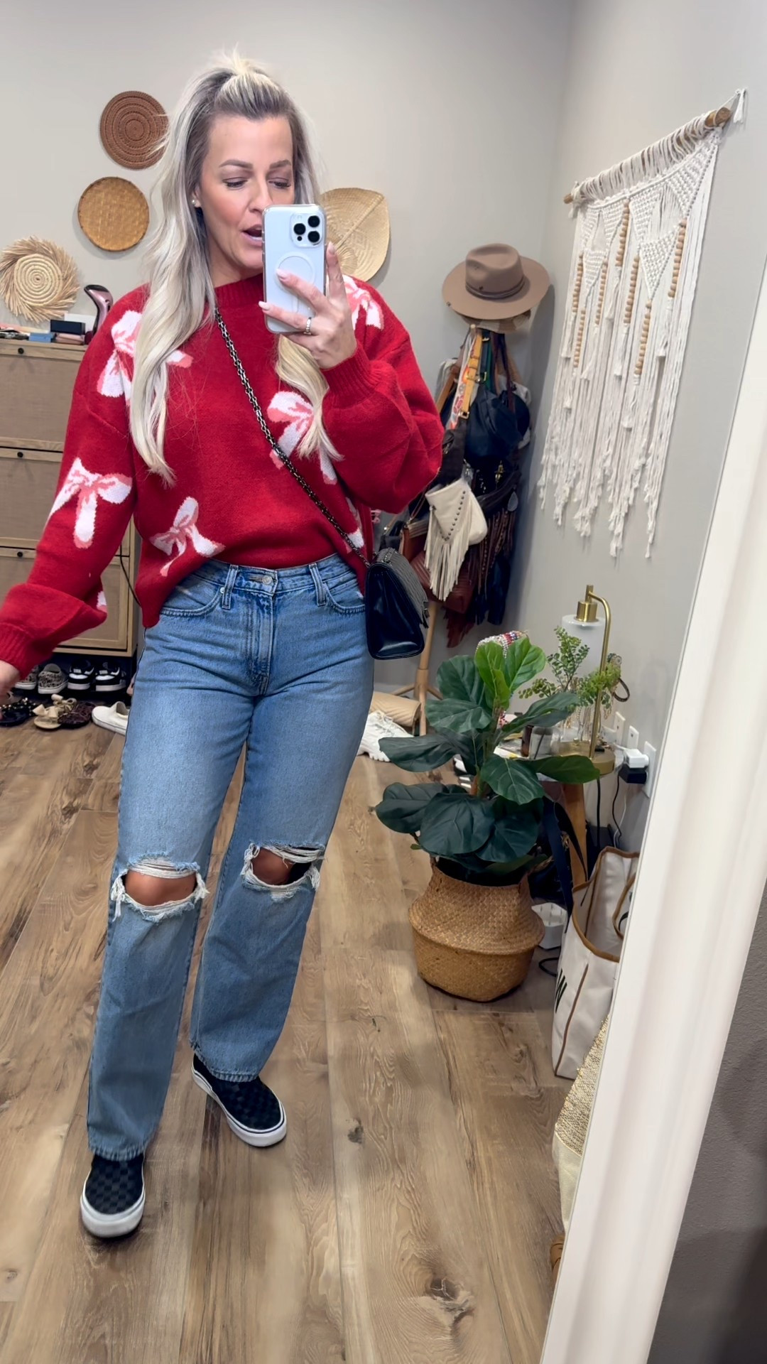 Fun Christmas sweater 

#LTKFindsUnder50 #LTKGiftGuide #LTKHoliday