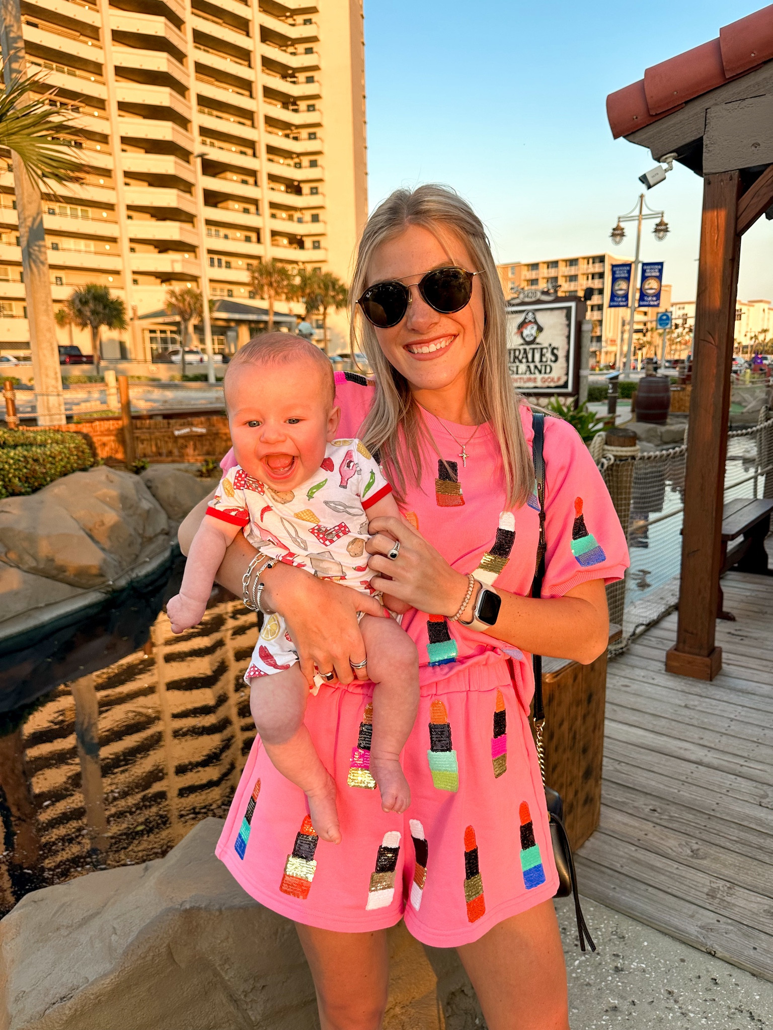 comfy but make it cute & sparkly!! 

queen of sparkles || golden goose 

#LTKshoecrush #LTKstyletip #LTKtravel