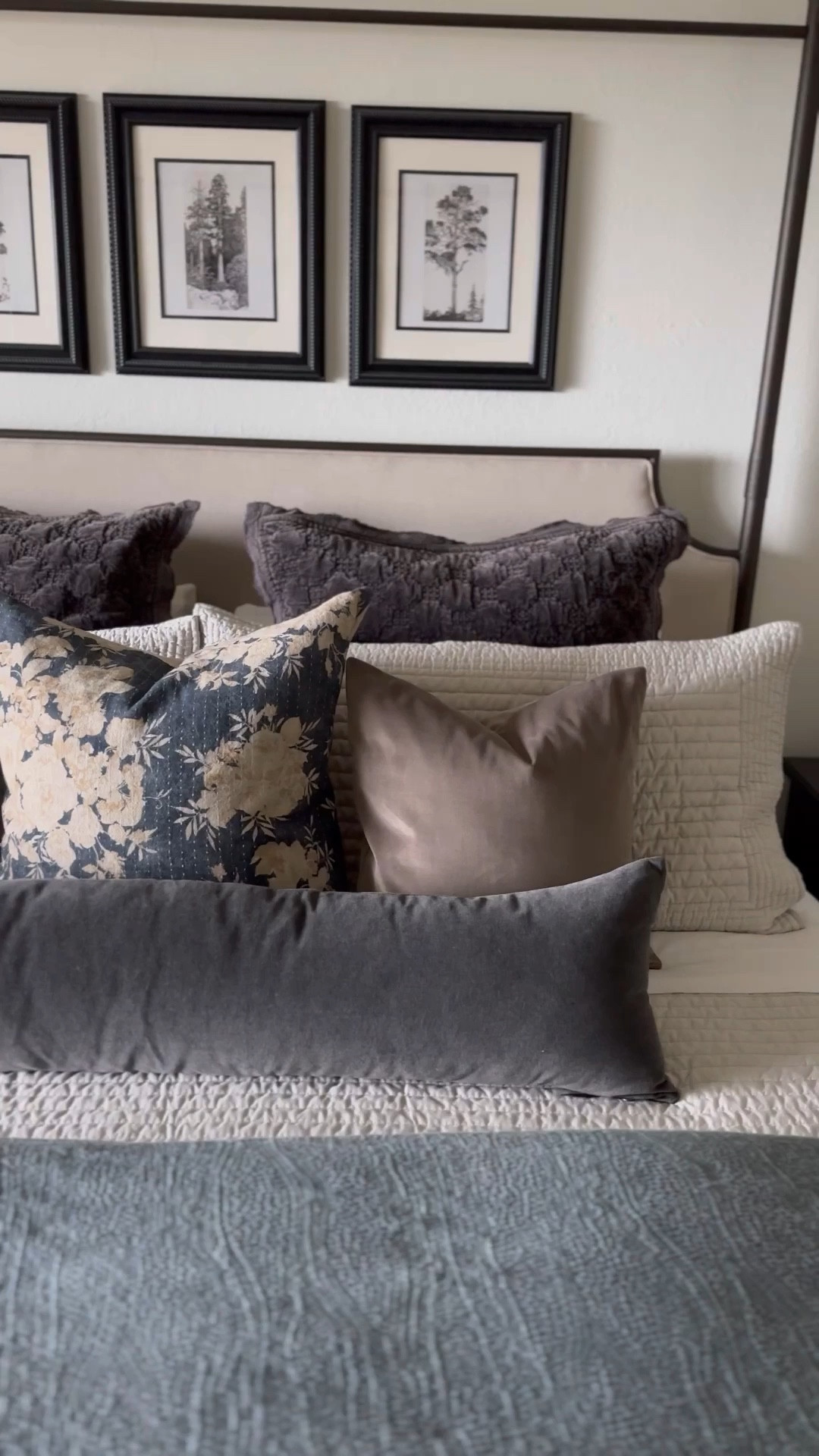 King bed pillow combination details!

Euro Shams: Gray
Quilt & King Shams: Frost Gray
Accent Pillows: Taupe, 18”x18”
Lumbar Pillow: Slate, 12”x46”

#LTKHome #LTKStyleTip #LTKVideo