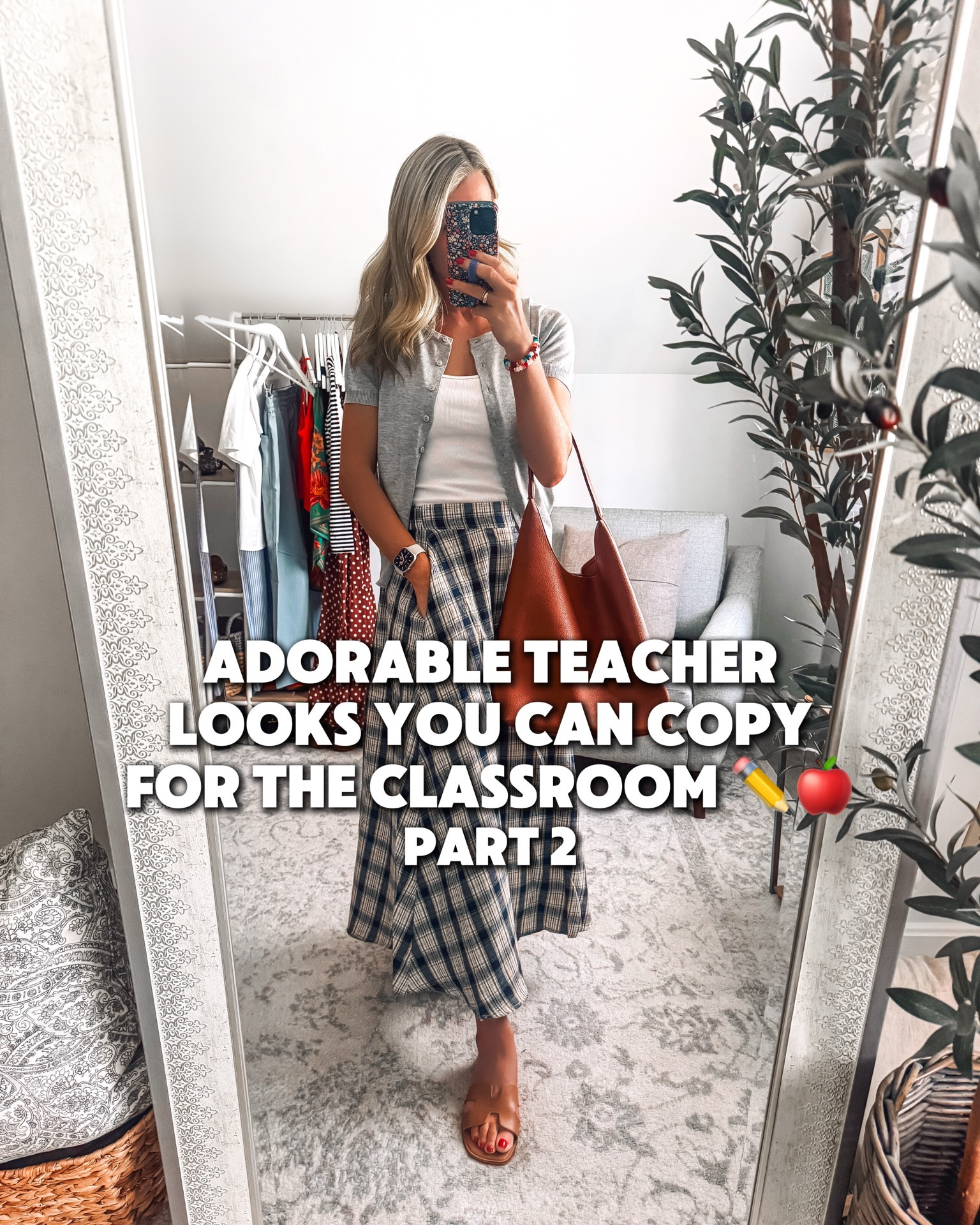 🍎✏️ Comfortable enough for the classroom, stylish enough for everywhere else.

#classroomstyle #teacheroutfit #teacheroutfits