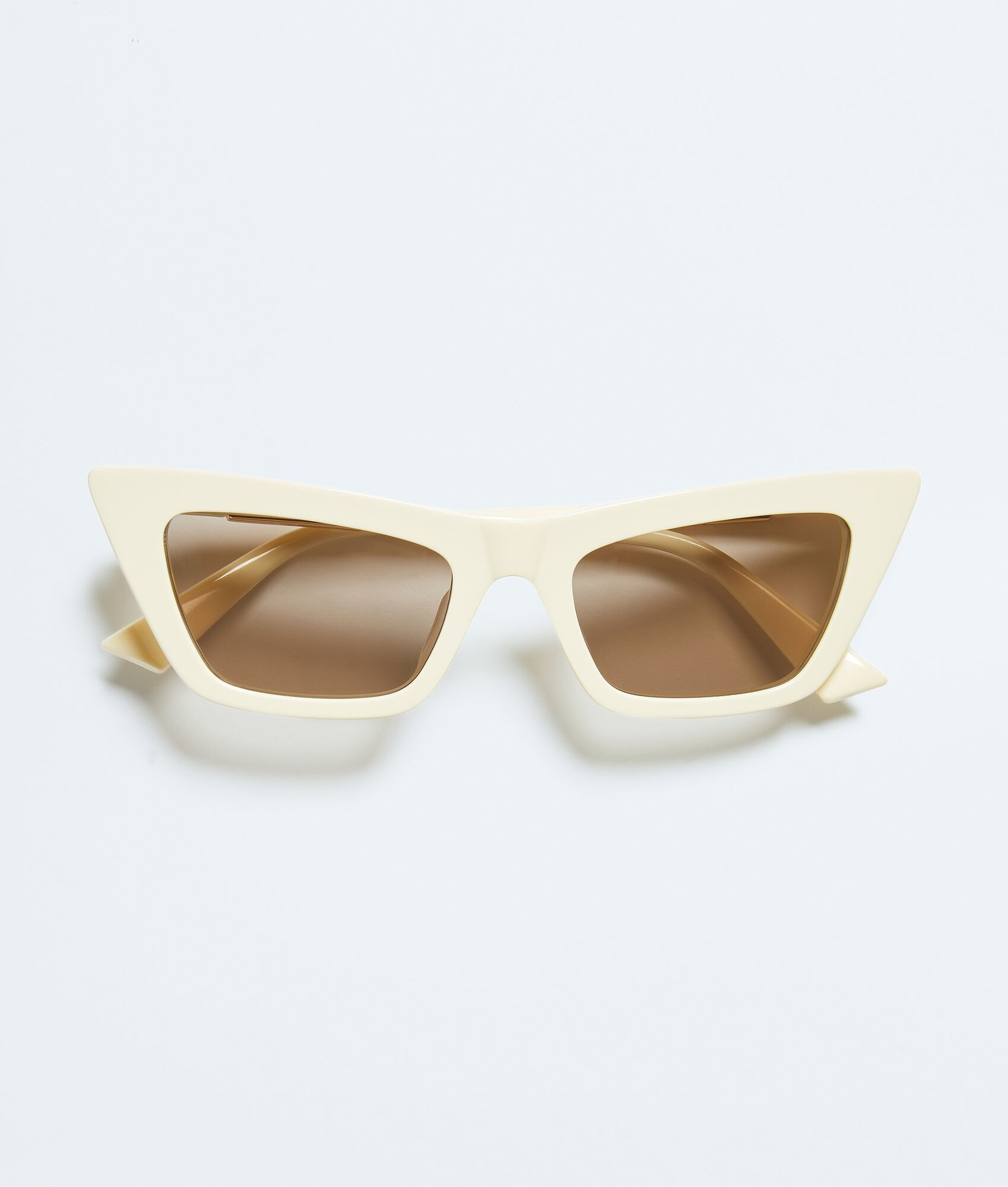 Snap Cat Eye Sunglasses in Beige/brown | Bottega Veneta US | Bottega Veneta