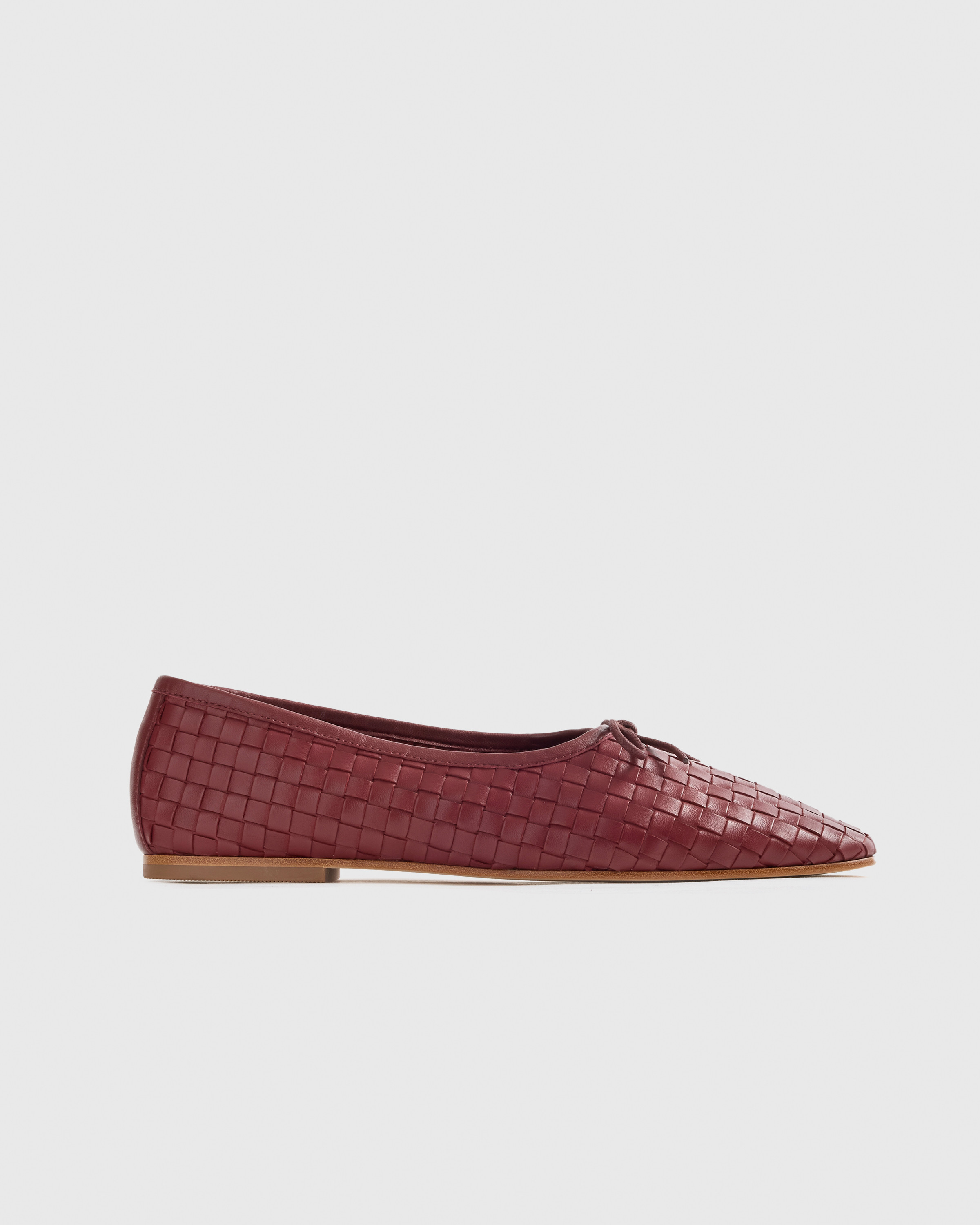 Quince | Women's Italian Leather Handwoven Square Toe Ballet Flat in Cognac, Size 5 | Quince