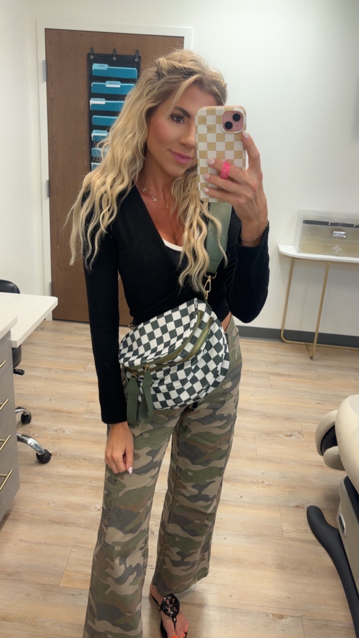 Loving this Buffalo check purse 👜 #purse#crossbody#viral#camo#walmart#amazon 

#LTKSeasonal #LTKStyleTip #LTKActive