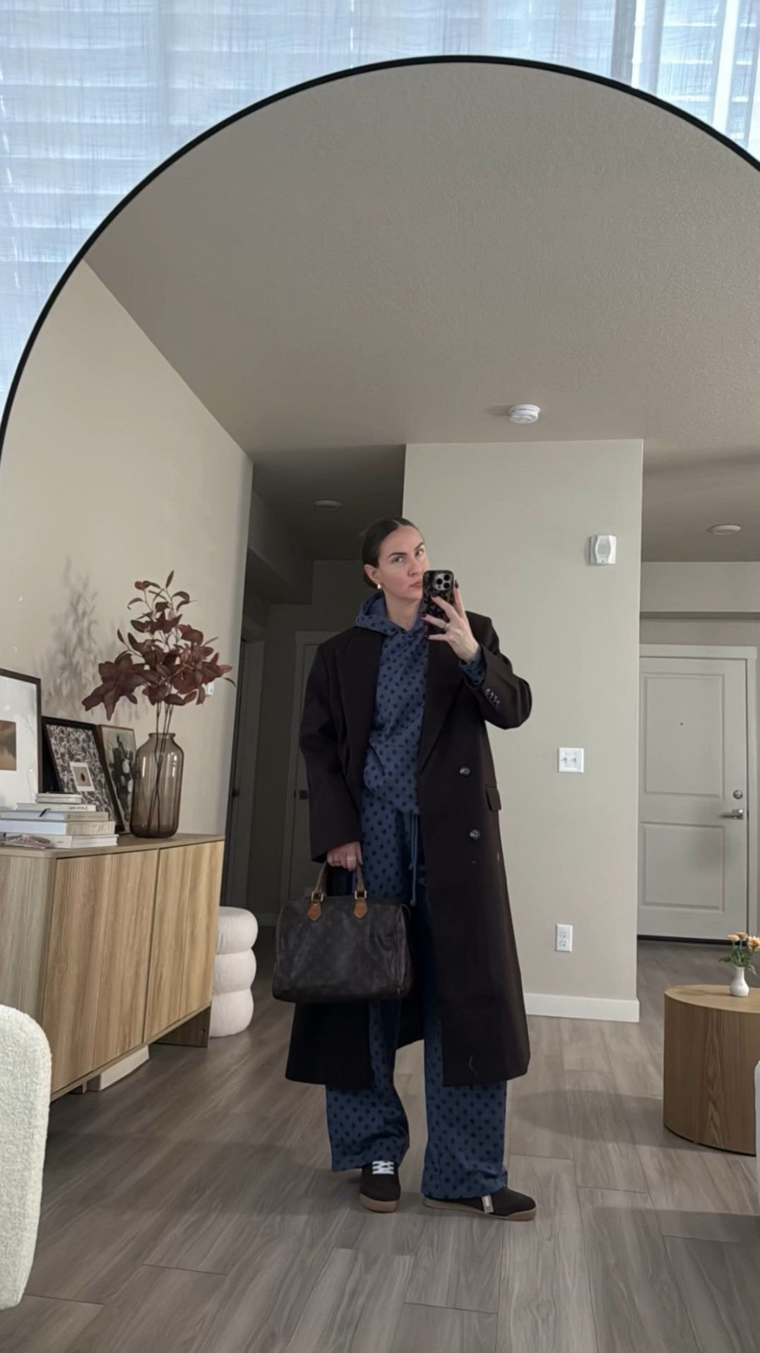 polka dot lounge set 
brown long wool coat 
oversized coat 
dad coat #asos