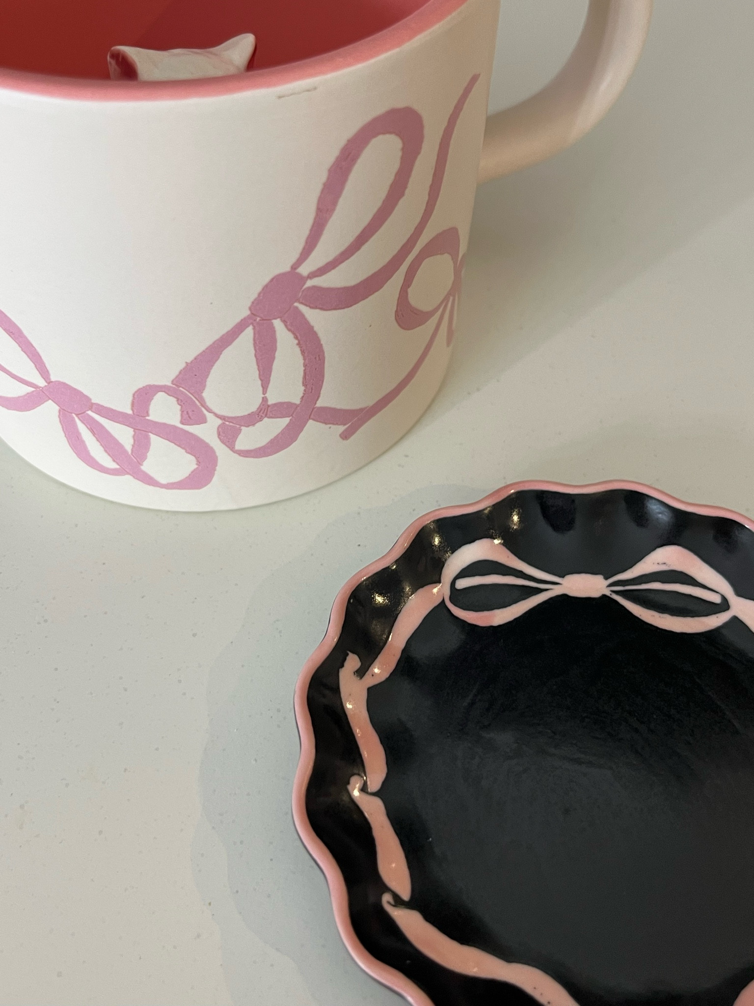 close up🎀 cutest mug and trinket dish

#LTKhome #LTKU
