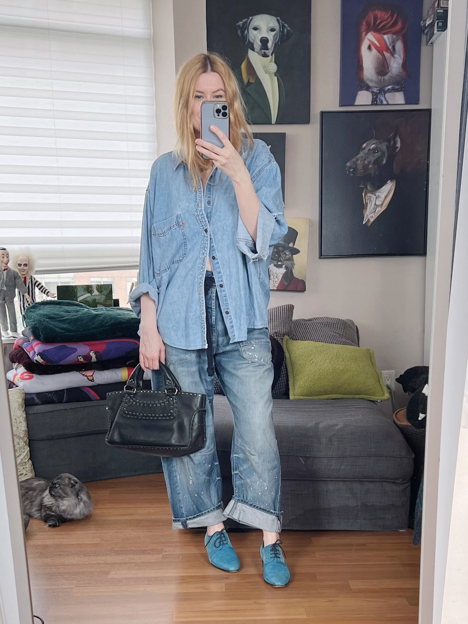 Double denim. Everything is secondhand or vintage except the jeans.
Blue Dries Van Noten oxfords that I was thinking of selling because they are a tad tight, but I changed my mind. 
 •
#springlook #vintageceline #driesvannoten  #torontostylist #StyleOver40  #secondhandFind #fashionstylist #slowfashion #FashionOver40  #MumStyle #genX #genXStyle #shopSecondhand #genXInfluencer #genXblogger #secondhandDesigner #Over40Style #40PlusStyle #Stylish40


#LTKOver40 #LTKSeasonal #LTKStyleTip