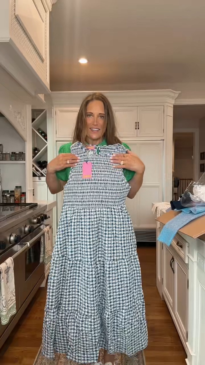 Love this gingham!  

#LTKSeasonal #LTKstorytime #LTKOver40
