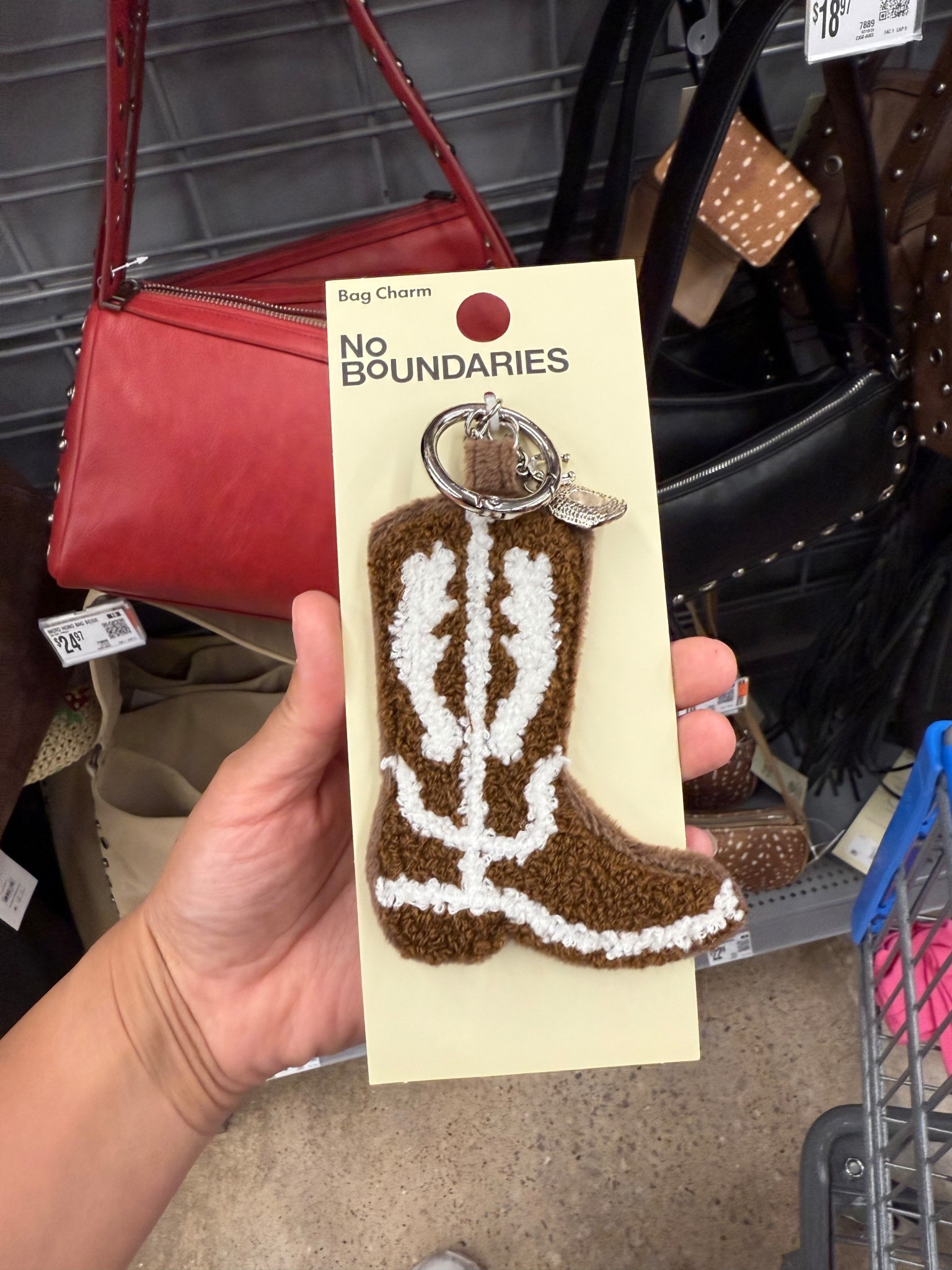 How cute is this 🤠😍

#LTKSaleAlert #LTKSeasonal #LTKTravel