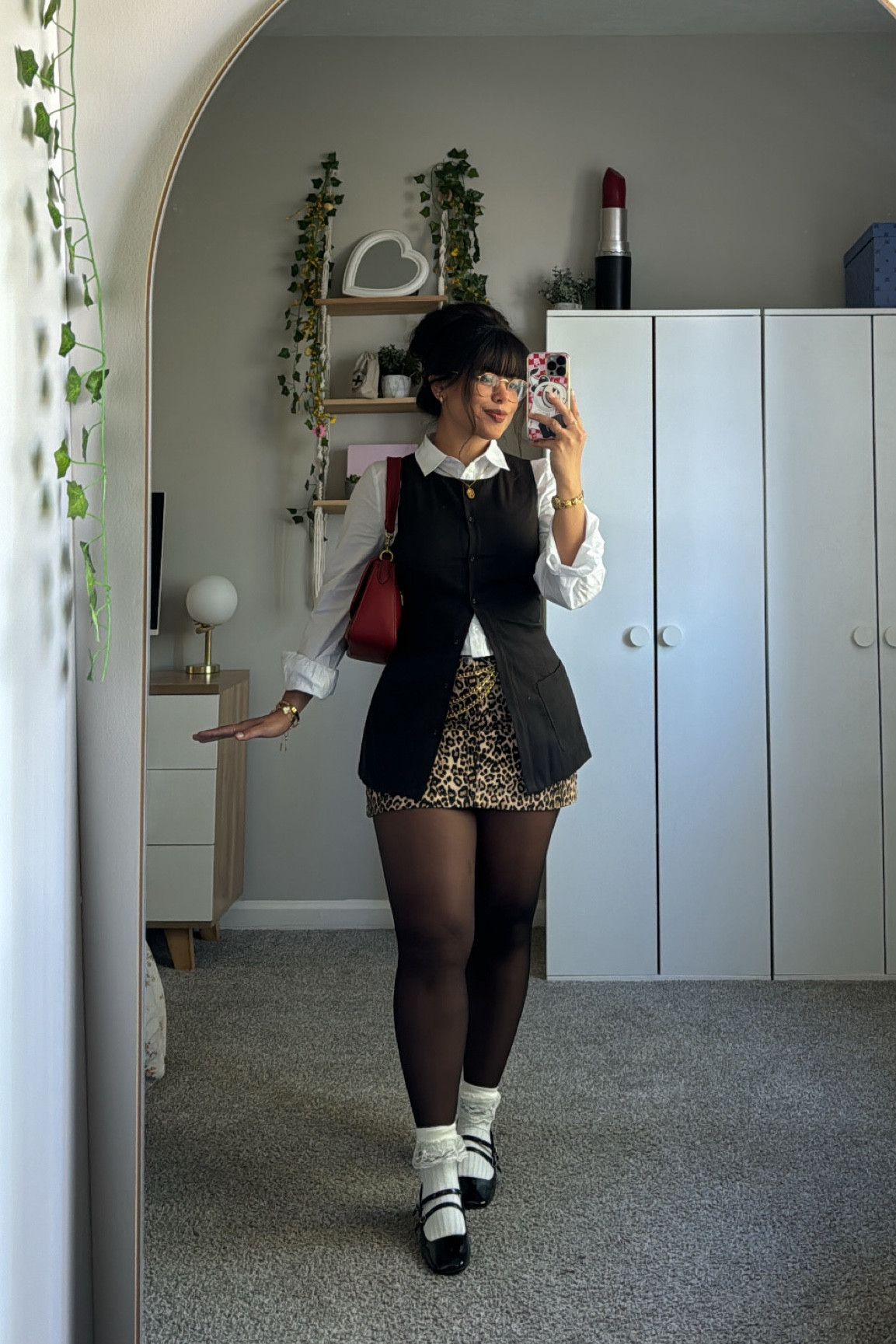 Details of the cute fit I put together ✨