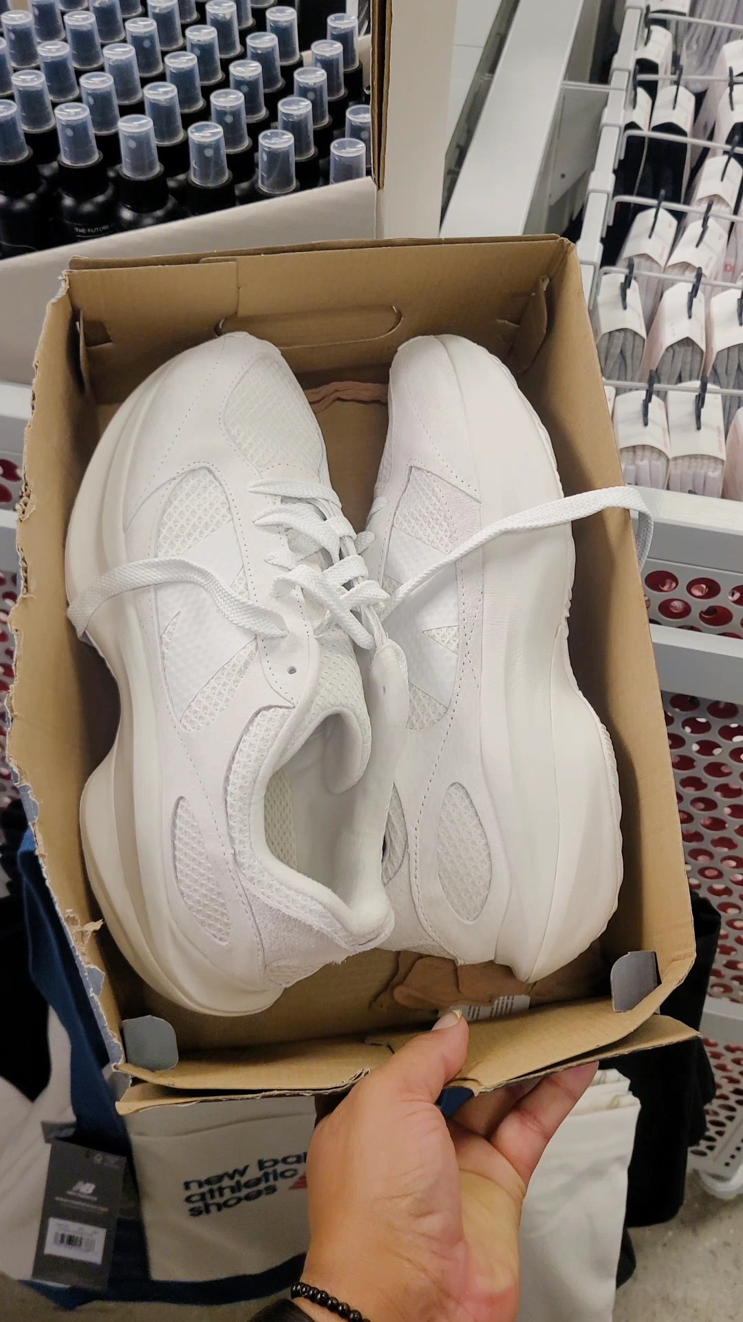 Today’s little adventure: upgrading my walking game.Stopped by the New Balance store, tried a few pairs, and did the classic “twirl test.Comfort level = 10/10. 👟🤍

#LTKSaleAlert #LTKFindsUnder100 #LTKfitnessgoals