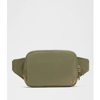 Everywhere Belt Bag Large with Long Strap 2L | Lululemon (US)