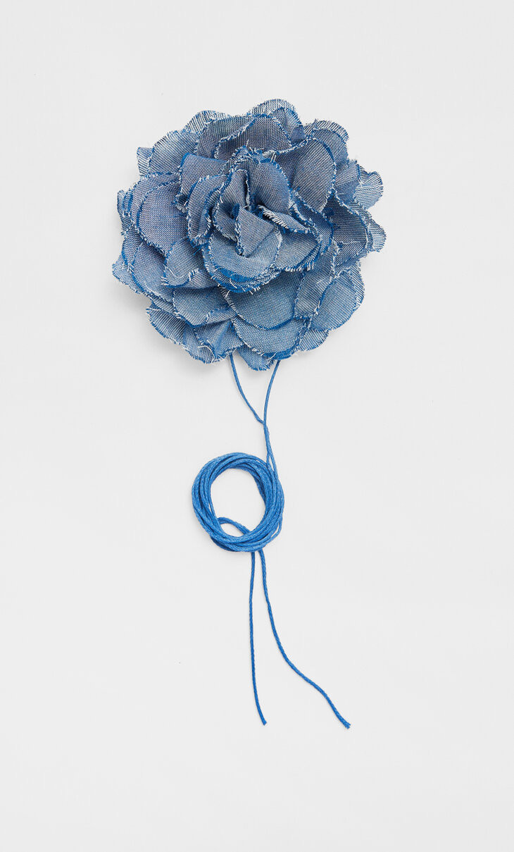 Jeans-Choker mit Blume - Mode für Damen | Stradivarius Deutschland | Stradivarius DE