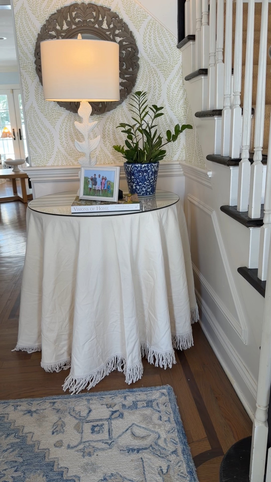 @foyerist 
Entry round table 

#LTKdayinmylife #LTKWedding #LTKHome