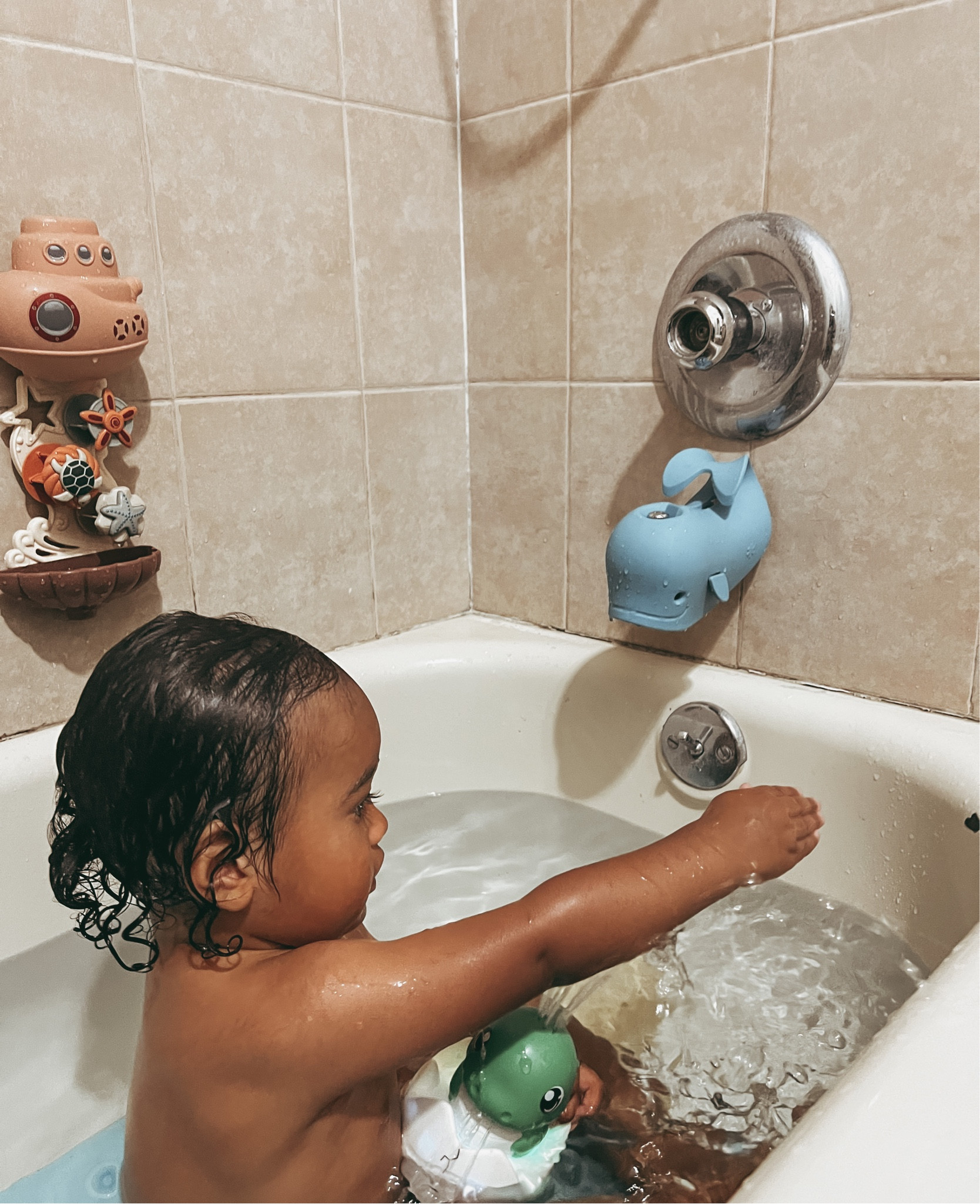auggie's current favorite bath toys | 20 months 🛁 🫧