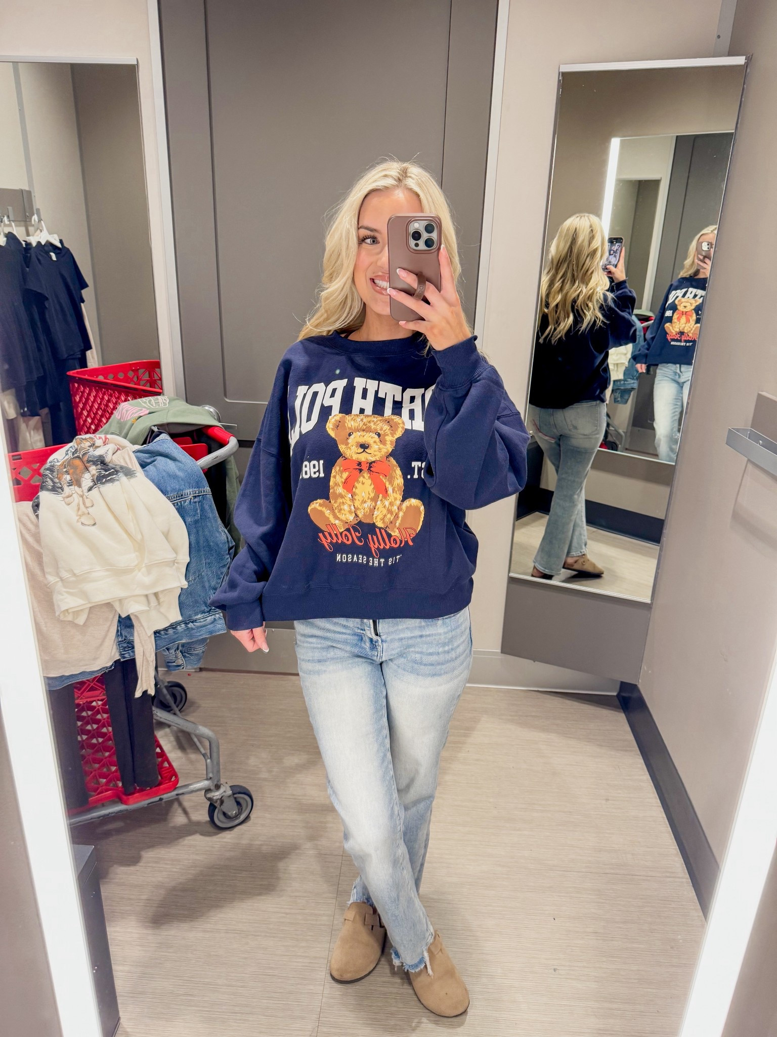 Obsessed!! Sized up to a large to wear with leggingTed

#LTKHoliday #LTKFindsUnder50 #LTKSeasonal