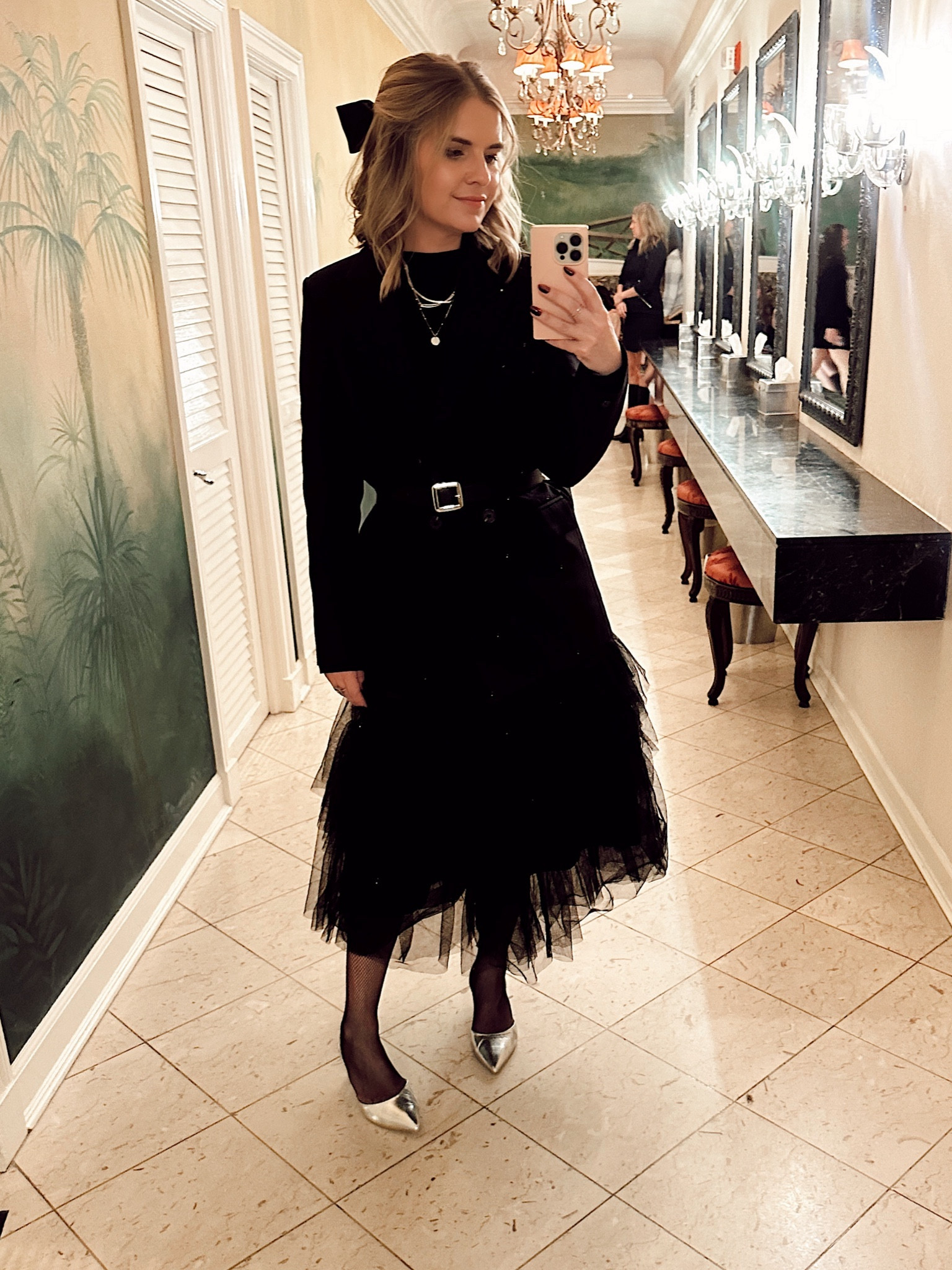 Holiday outfit inspo 

#LTKSeasonal #LTKHoliday #LTKparties