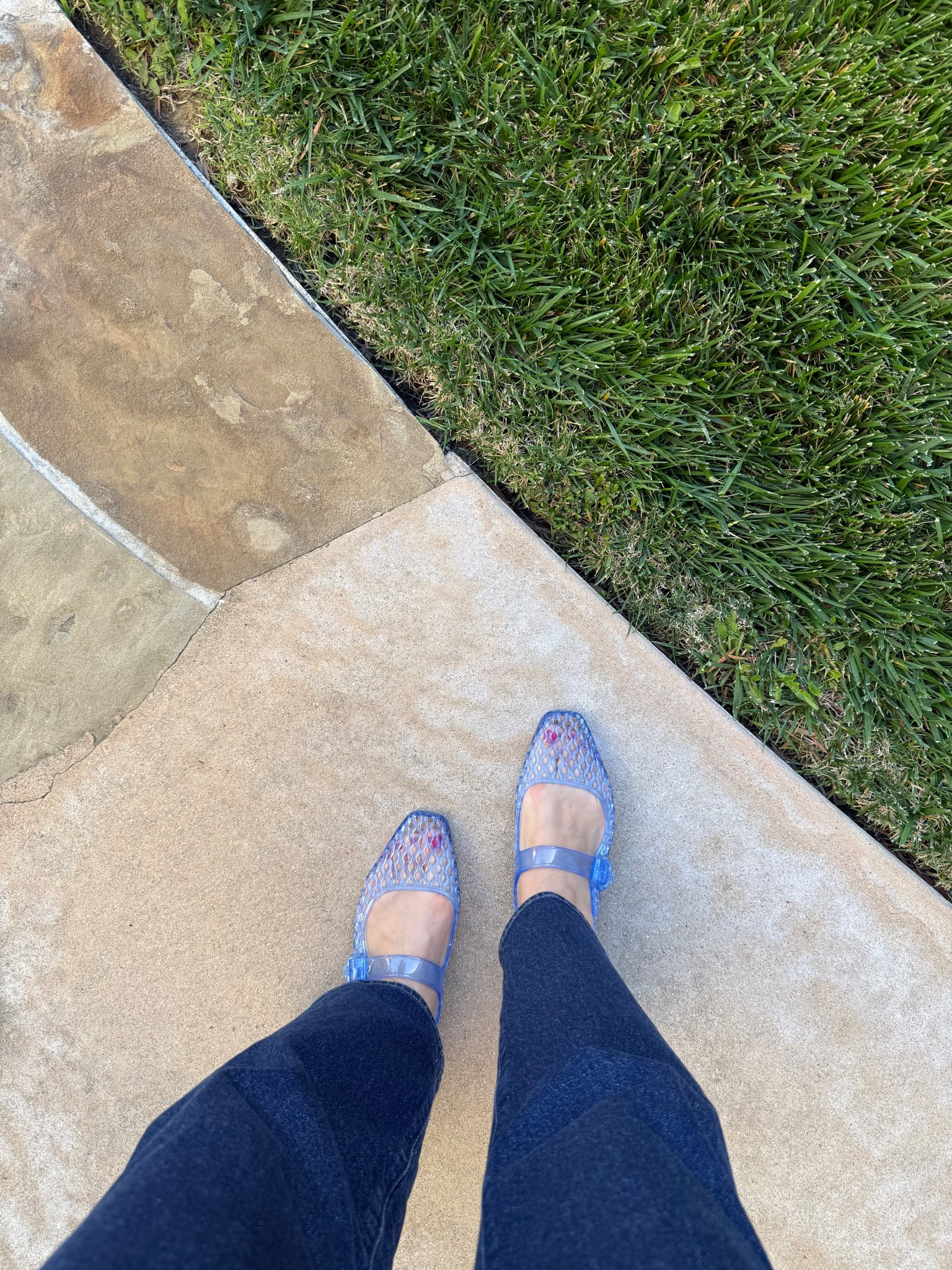 Favorite jellies 💙





Sam Edelman | Nordstrom | spring shoes | 