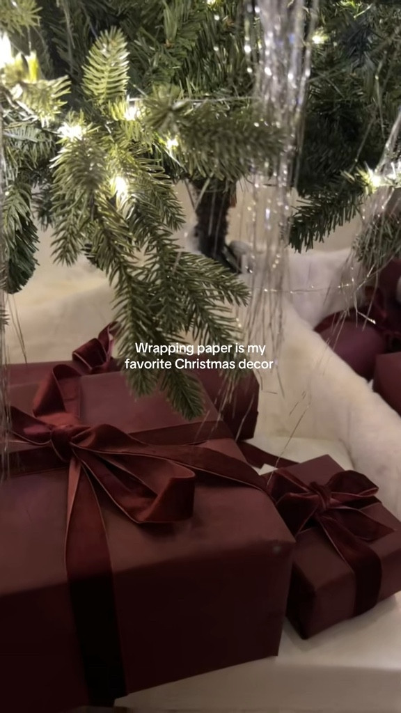 Christmas wrapping paper aesthetic Amazon 

#LTKHoliday #LTKSeasonal #LTKStyleTip