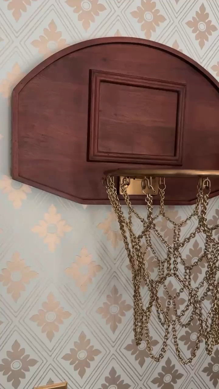 finally…an aesthetic basketball hoop ✨