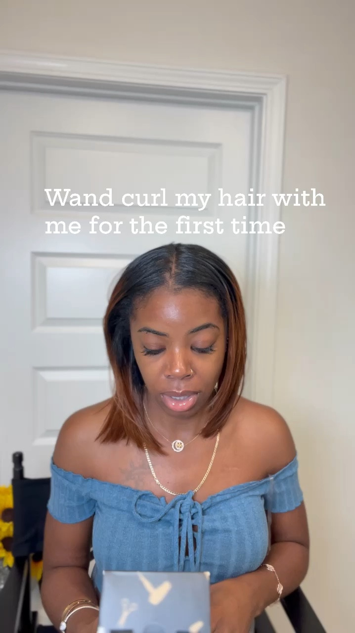 Wand curl my hair with me for the first time 

#LTKBeauty #LTKxNSale #LTKVideo