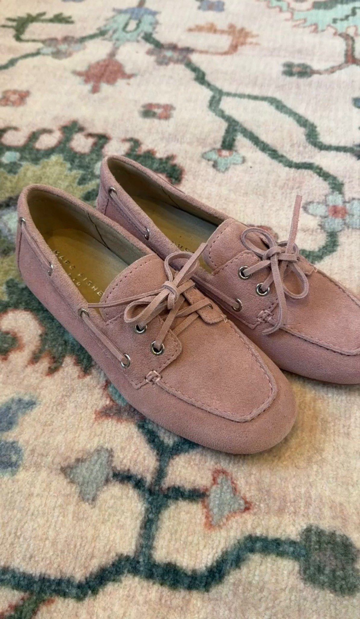 women’s shoes, neutral pink flats, trendy shoes, classic casual shoes, soft suede shoes, blush pink loafers, chic style 

#LTKootd #LTKSeasonal