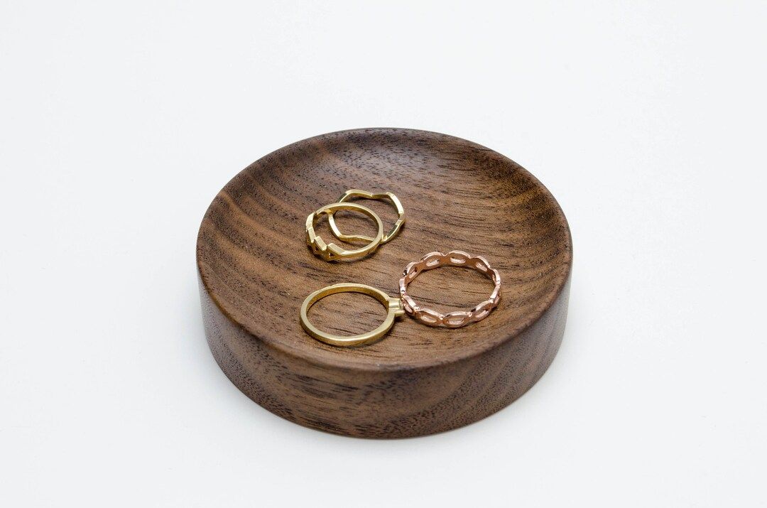 Wood ring dish, Wedding gift, 5th anniversary. small ring holder | Etsy (US)