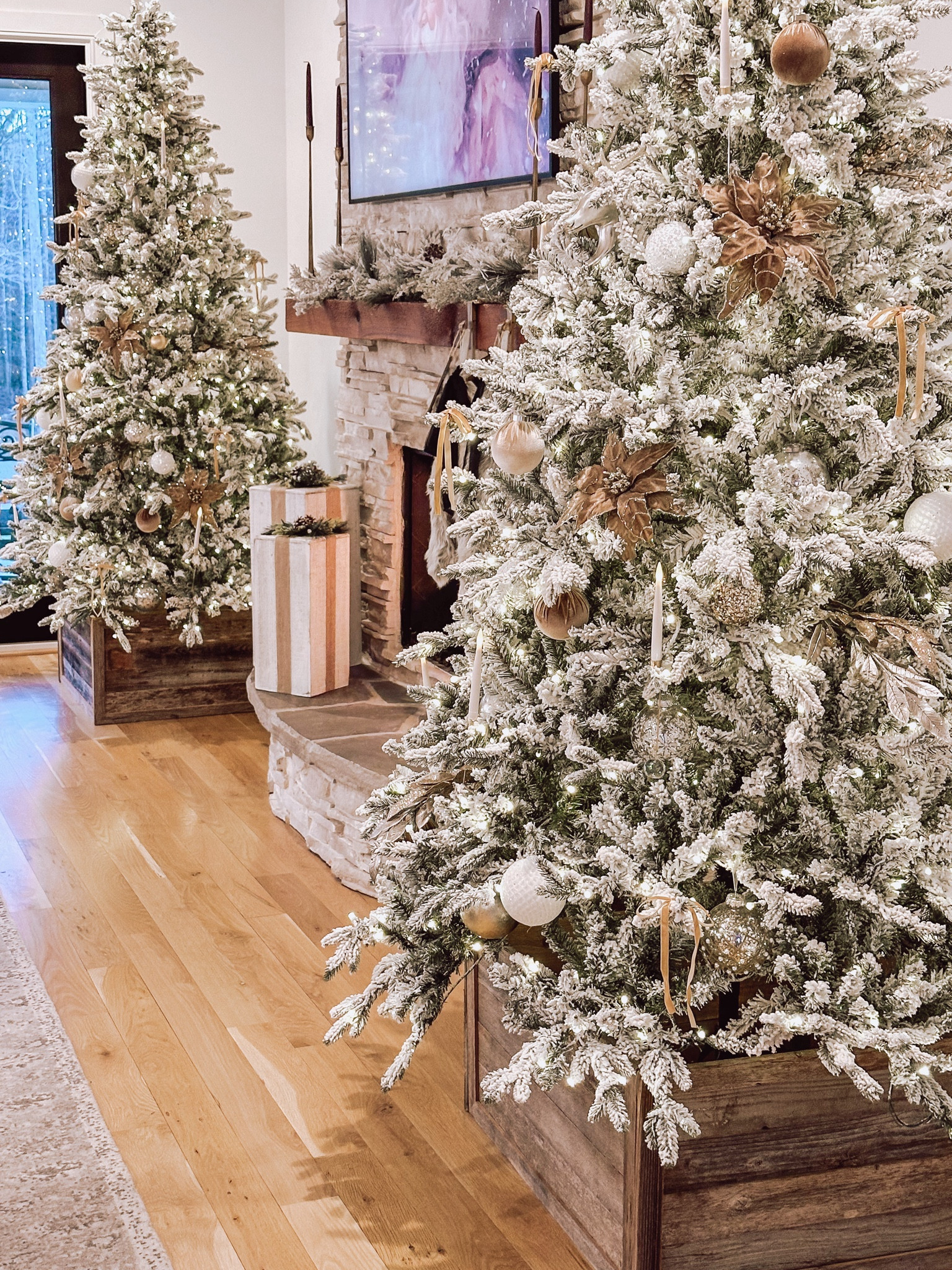 Christmas tree decor, Christmas ornaments, neutral Christmas tree

#LTKHome #LTKSeasonal #LTKHoliday