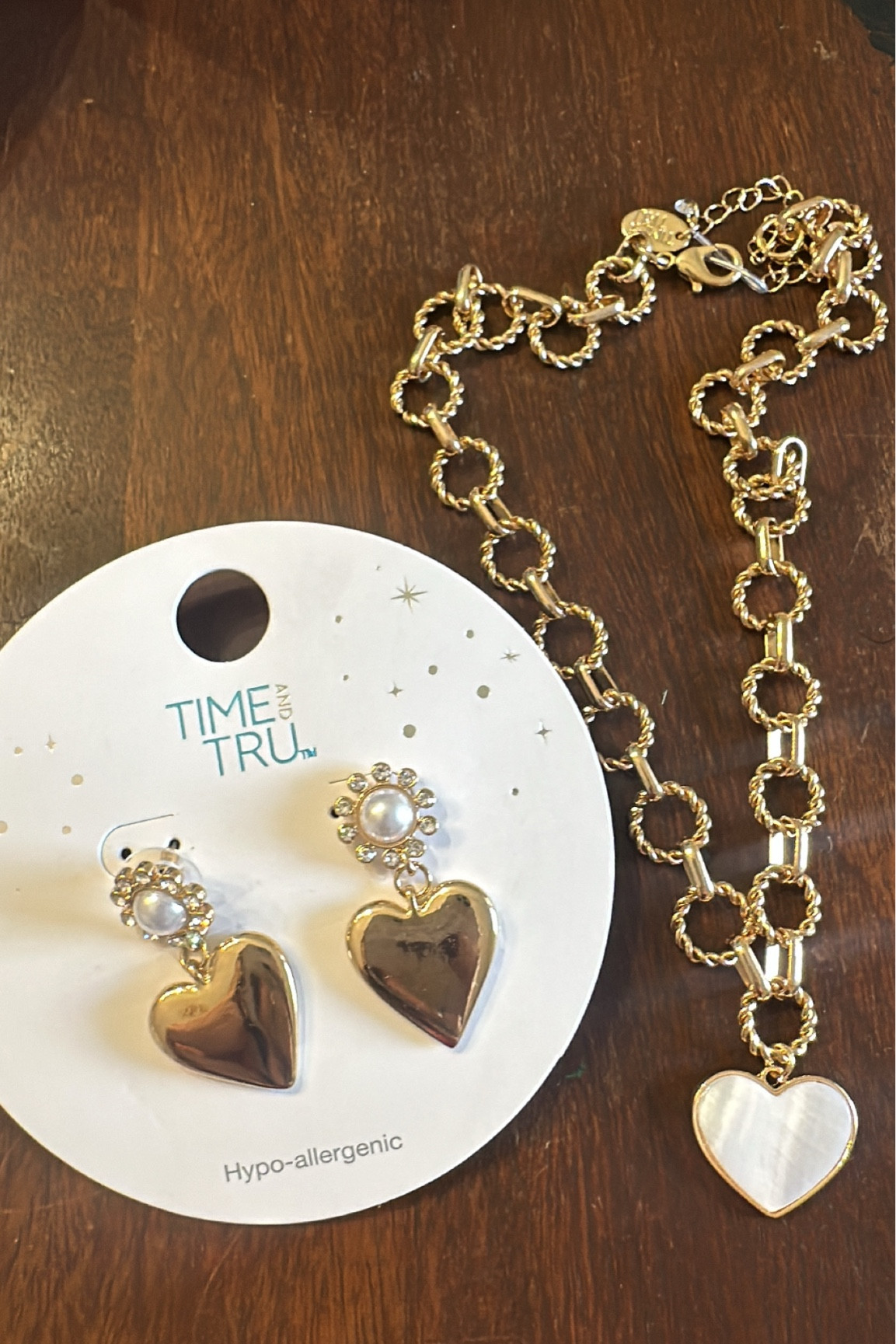 Valentine’s Day jewelry from Walmart! Only $8 but looks so $$ 


#LTKSeasonal #LTKFindsUnder50 #LTKStyleTip