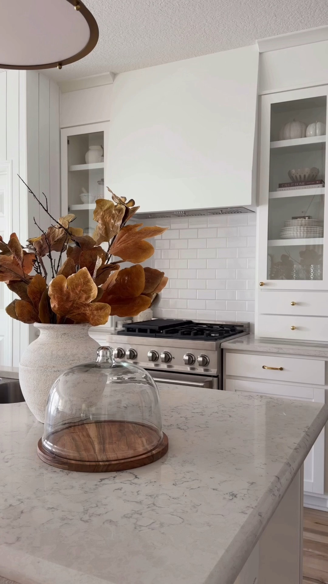 I couldn’t find these exact things online. You’ll have to look in store, but I did find some other neutral kitchen items that I’m loving. 🍂

#LTKSeasonal #LTKHome #LTKOver40