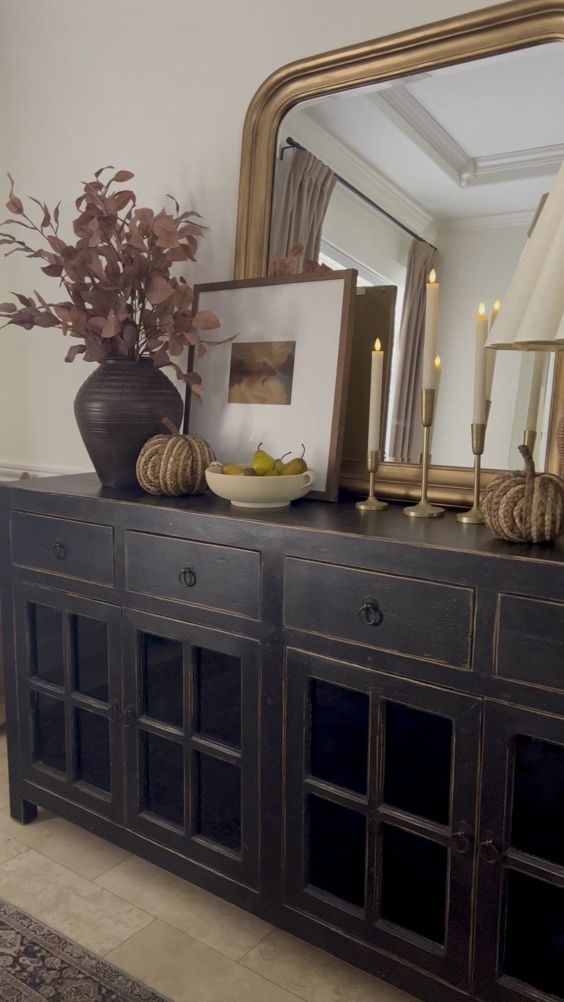 Shop my dining room for decorating inspo! Modern organic, modern farmhouse, transitional, table lamp, fall leaves, gold mirror#LTKhome #LTKstyletip


#LTKHome #LTKStyleTip #LTKSeasonal