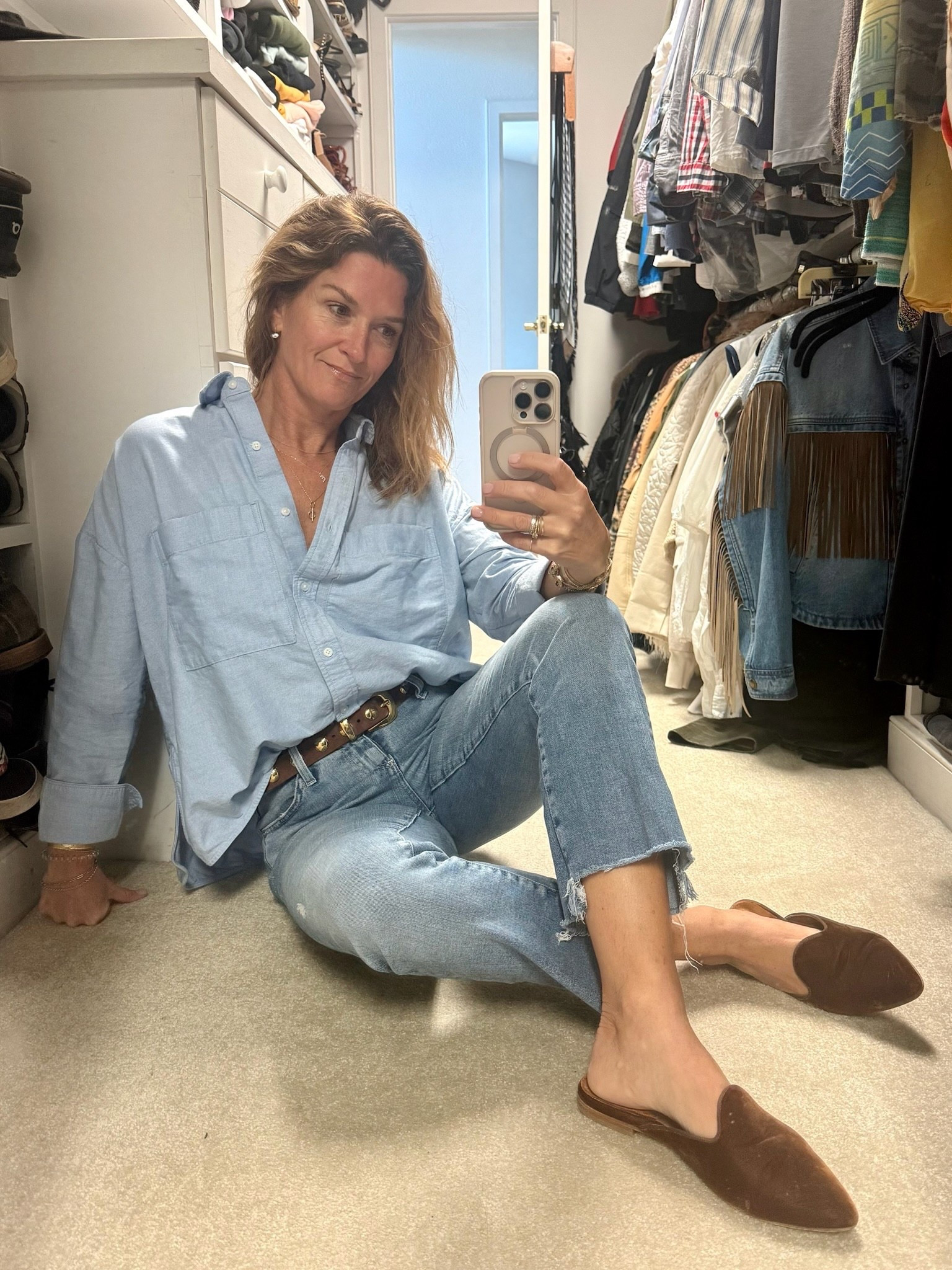 Velvet, suede + denim day!



#LTKStyleTip #LTKShoeCrush