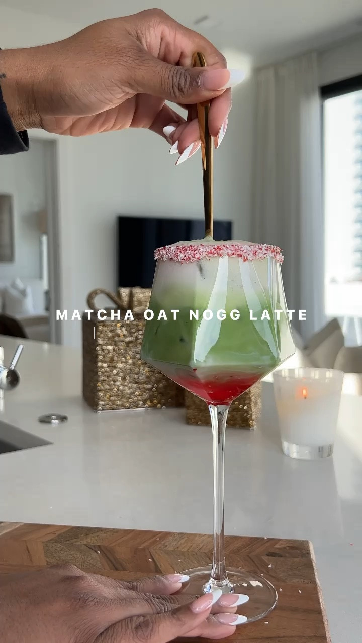 christmas matcha anyone? 🎄

this matcha oat nogg latte was inspired by the @chobani limited edition batch i seen at the grocery store and i gave it a try—delicious! 

whisk 1 or 1/2 tbsp @ippodoteausa ummon or horai matcha
Add honey to rim and swirl in peppermint dust
Add 1 tsp @torani strawberry syrup 
Add 1 cup ice
Add 3-4oz @chobani oat nogg 
Pour strawberry heavy cream to finish 

strawberry foam:
1oz @califiafarms oat milk heavy cream
1tsp strawberry syrup 
Whisk together to froth 

stir, sip & enjoy :)


#LTKSeasonal #LTKhome #LTKHoliday