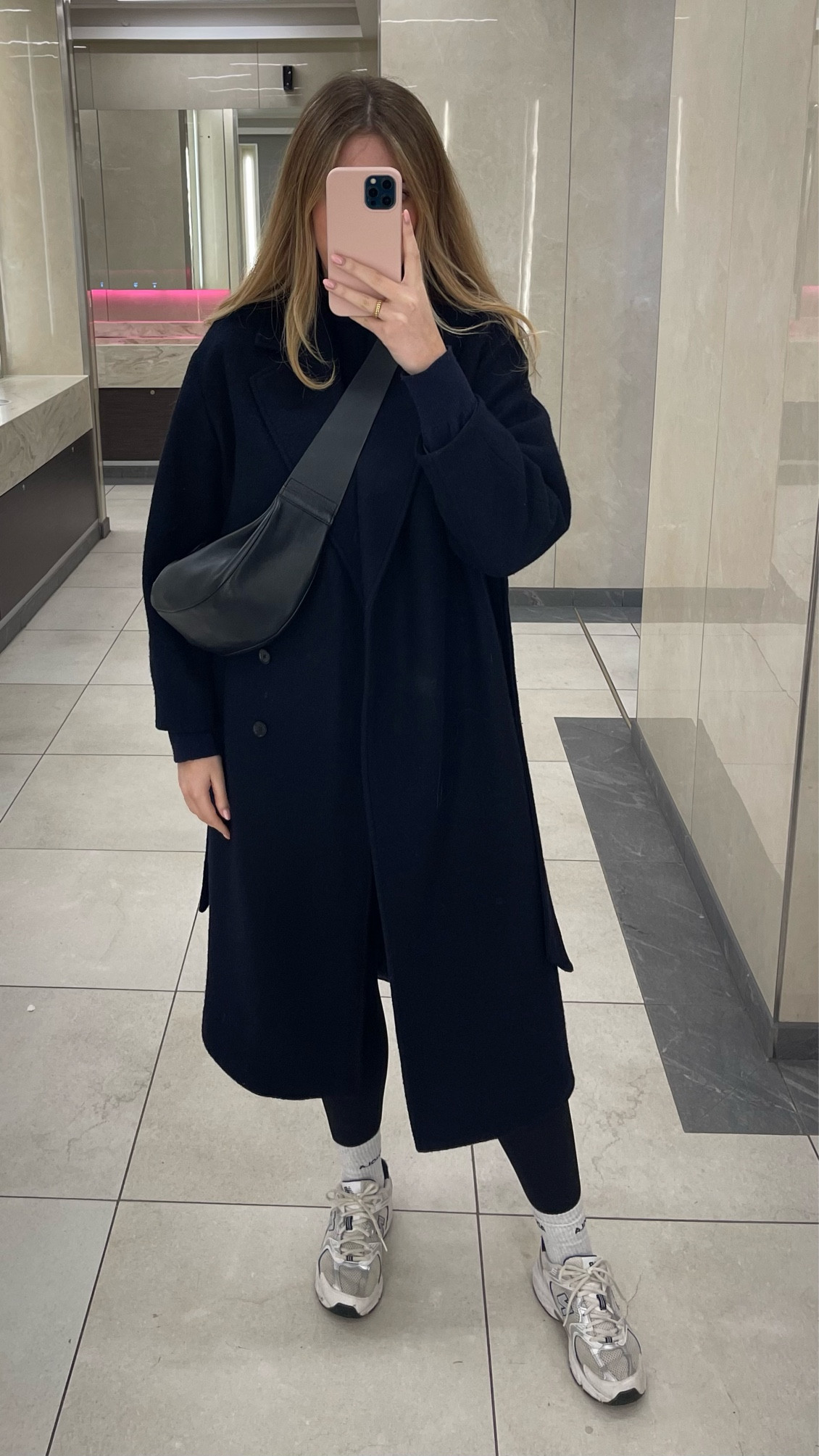 Comfy shopping attire 👟 

#LTKshoes #LTKeurope #LTKstyletip