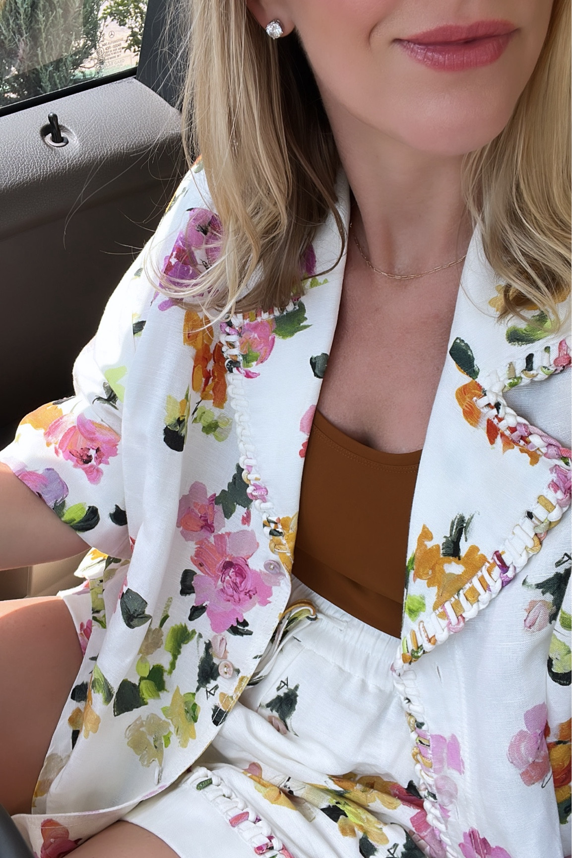 Running Errands 💚 

#ootd #set #shortset #floral #sale  

#LTKShoeCrush #LTKSummerSales #LTKSaleAlert